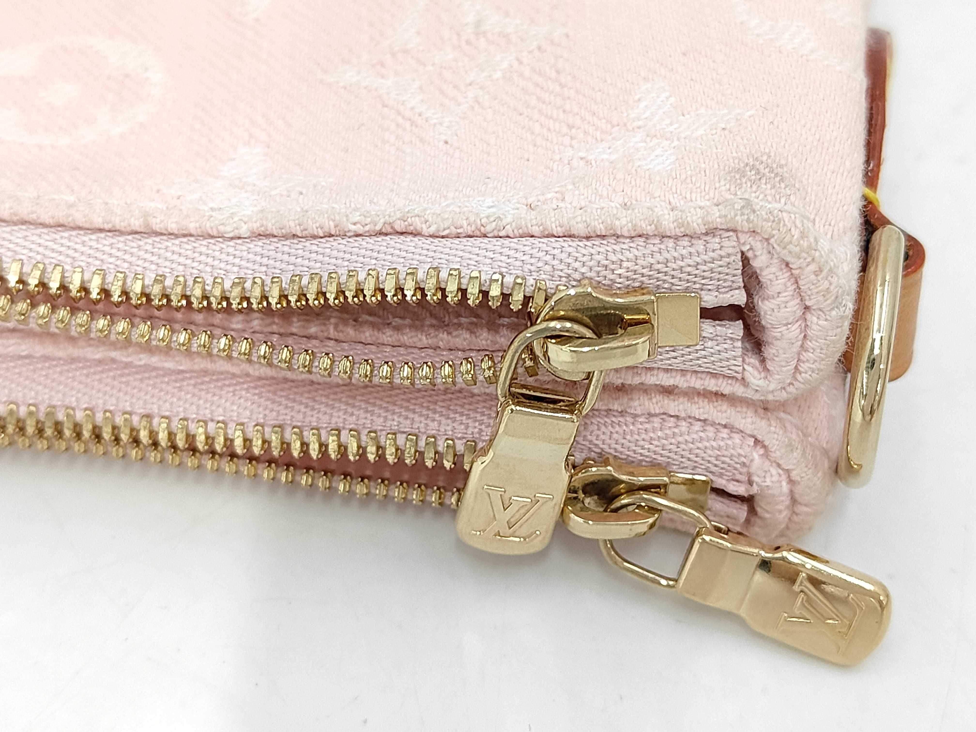 M14159 Pochette Rive Shoulder Bag — view 9