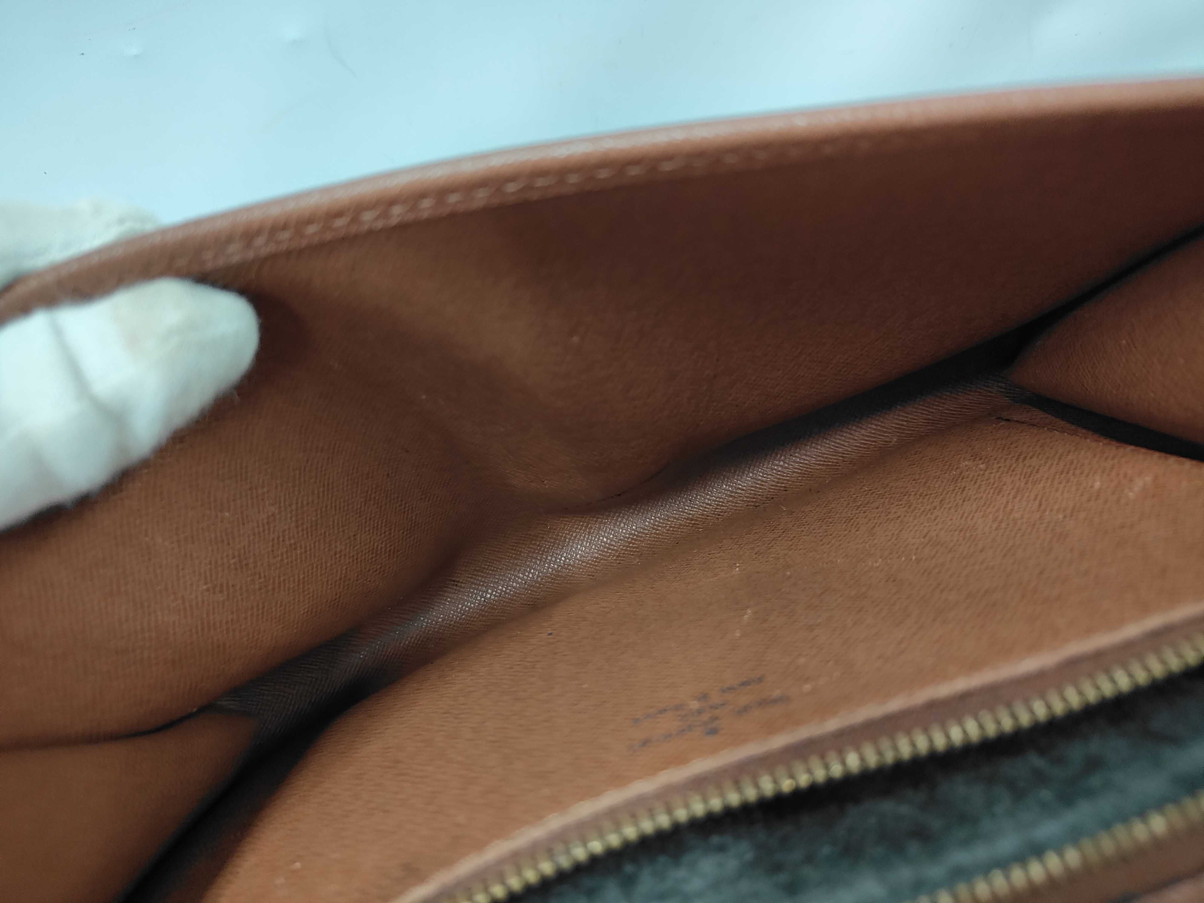 Bordeaux Shoulder Bag M51797 Shoulder Bag — view 8