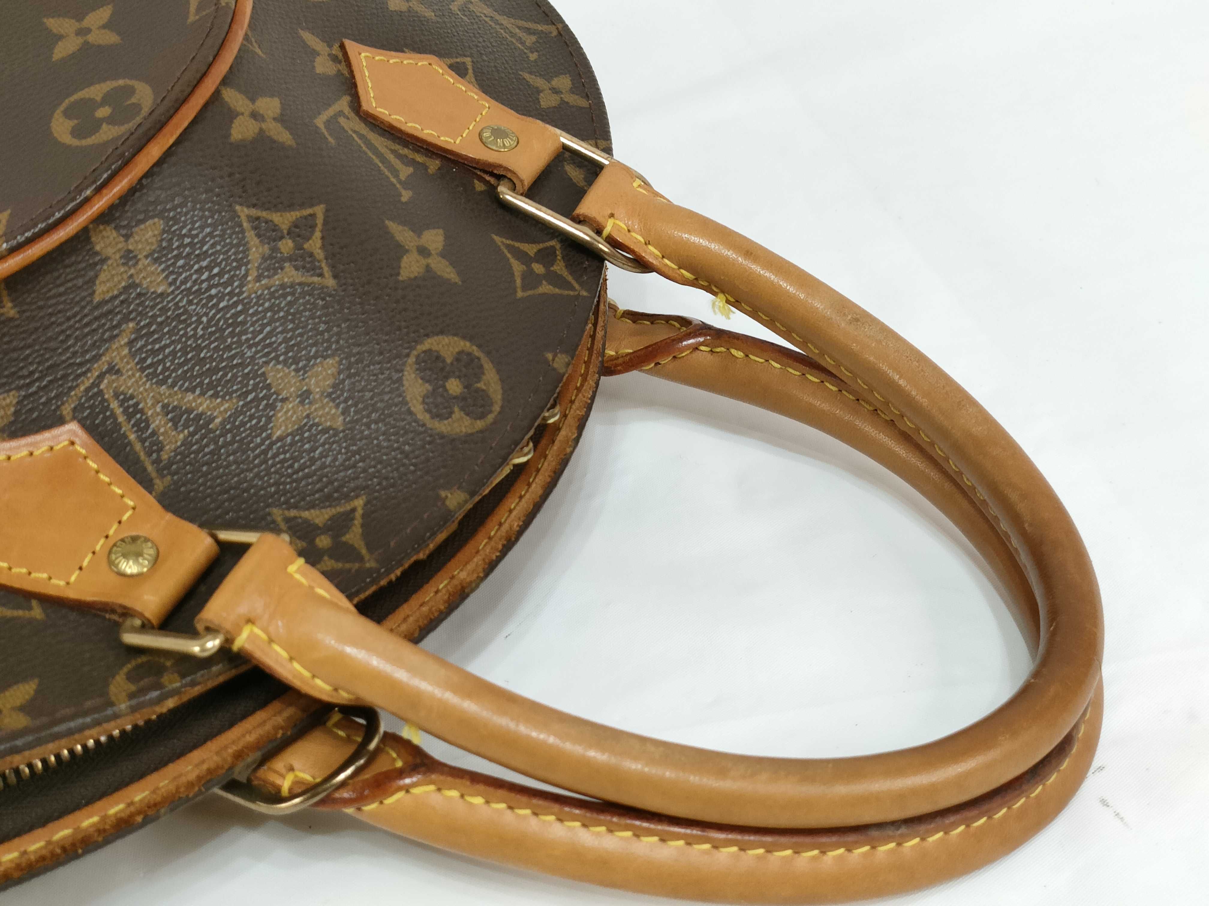 Monogram Louis Vuitton Monogram Ellipse MM M51126 Handbag — view 3