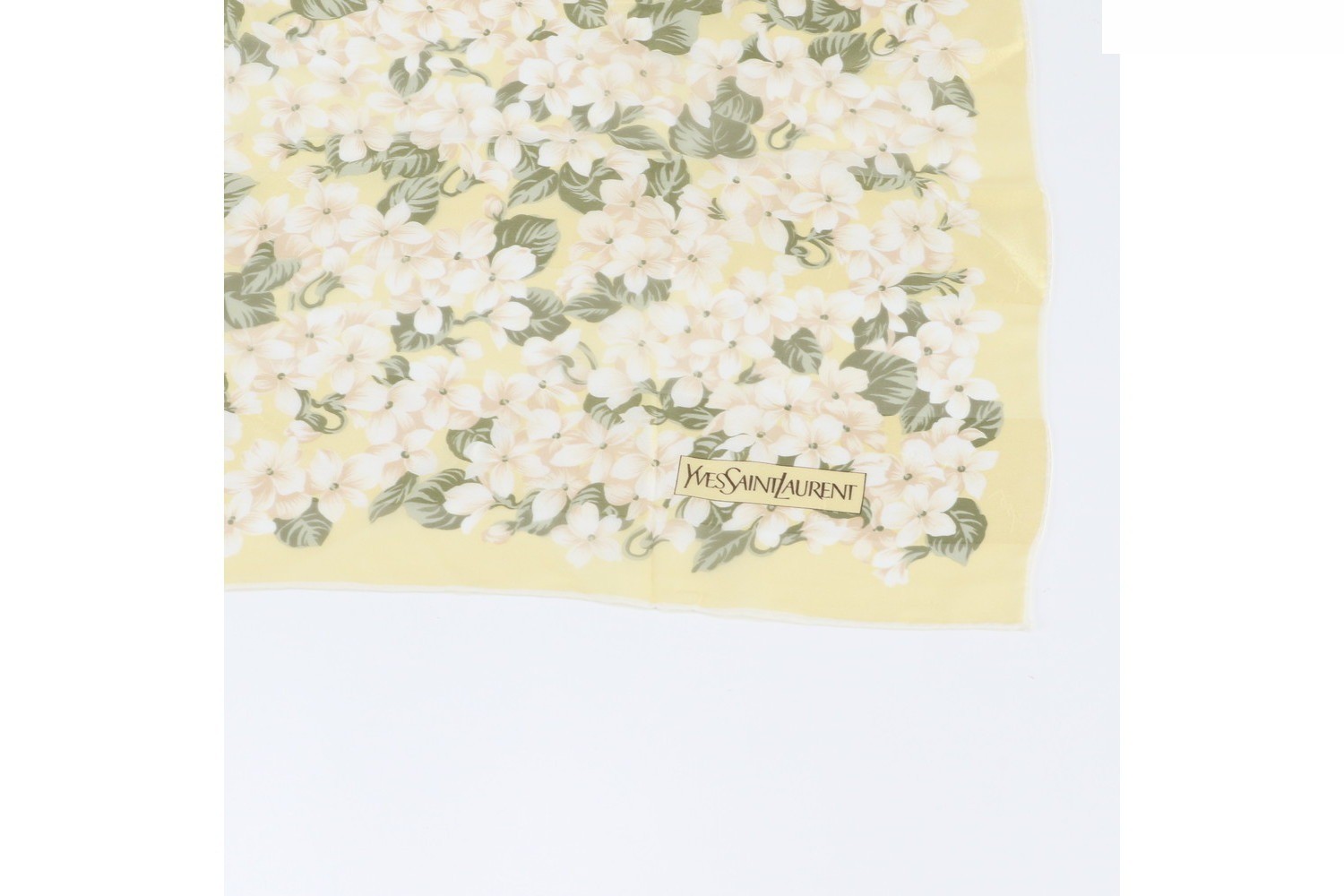 Tagged Y-line floral pattern scarf — view 5