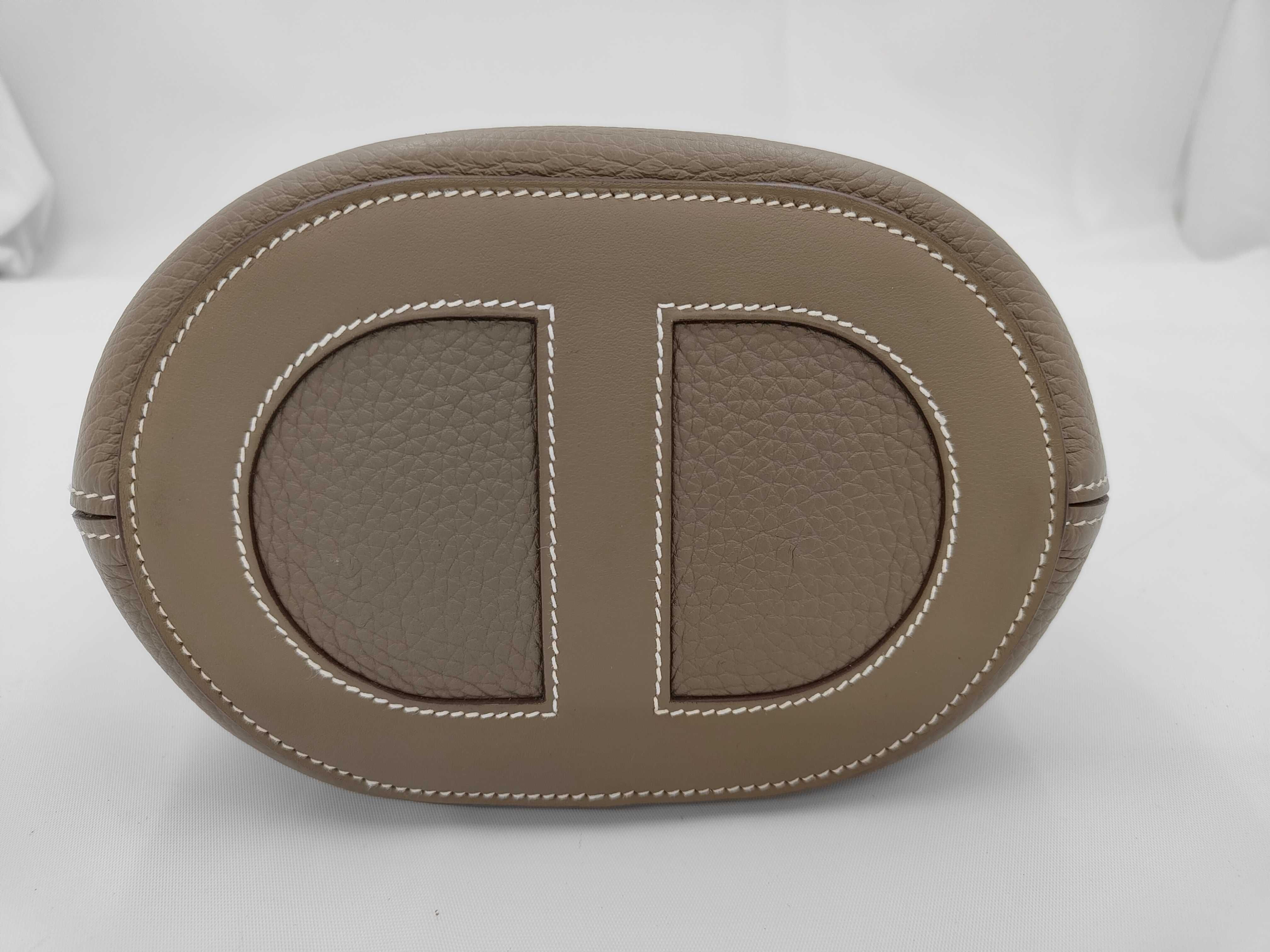 In the Loop 18 Handbag, Taurillon Clemence x Veau Swift, Etoupe, Silver Hardware, W: 2024 Model — view 5