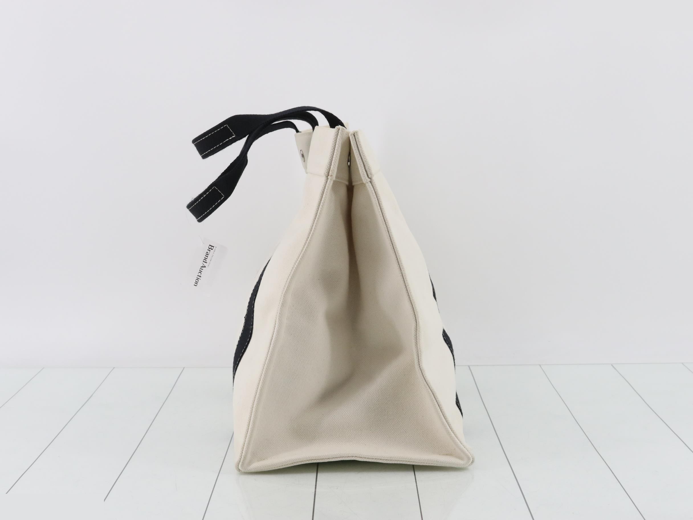 Bora GM Canvas Tote Bag — view 4