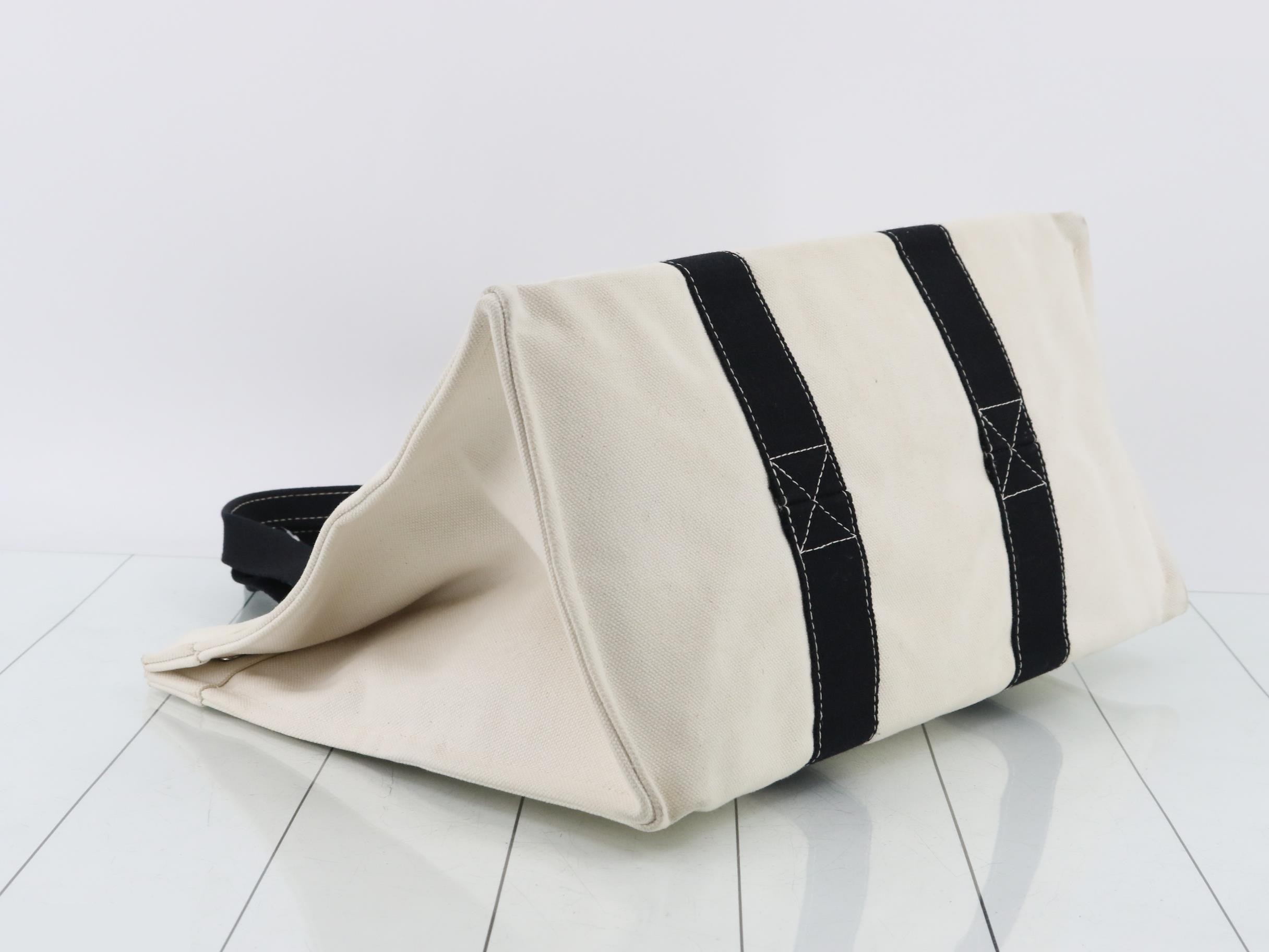 Bora GM Canvas Tote Bag — view 5