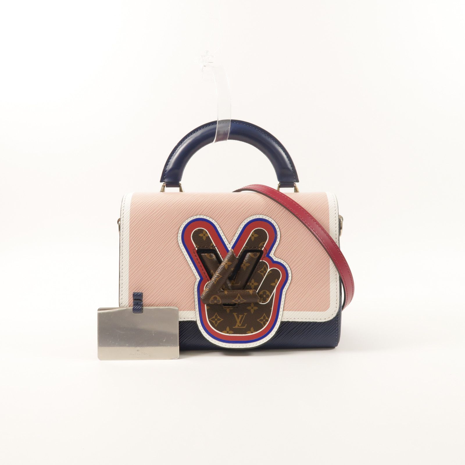 Twist Limited Edition Peace Love w/Epi and Monogram Canvas MM — view 10