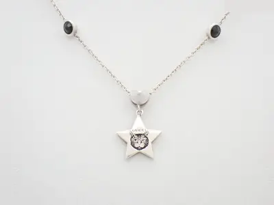 SV925 Blind for Love Cat Star Necklace 9.8g