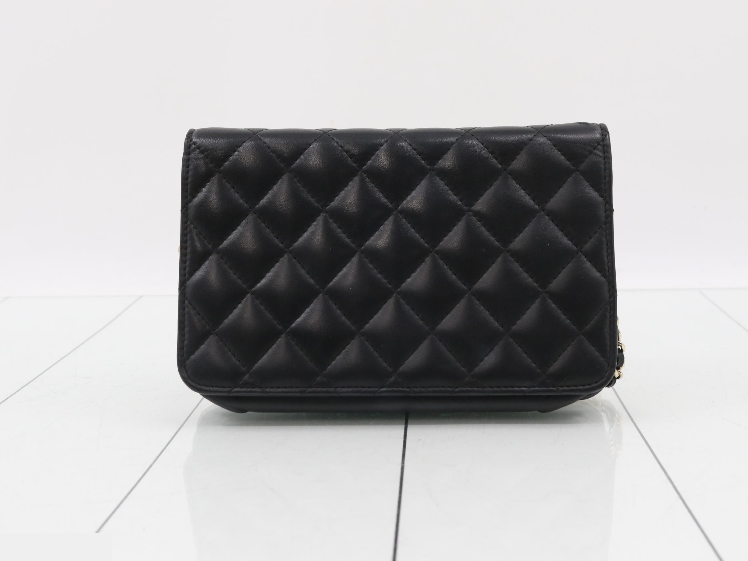 Matelassé Chain Shoulder Bag — view 2