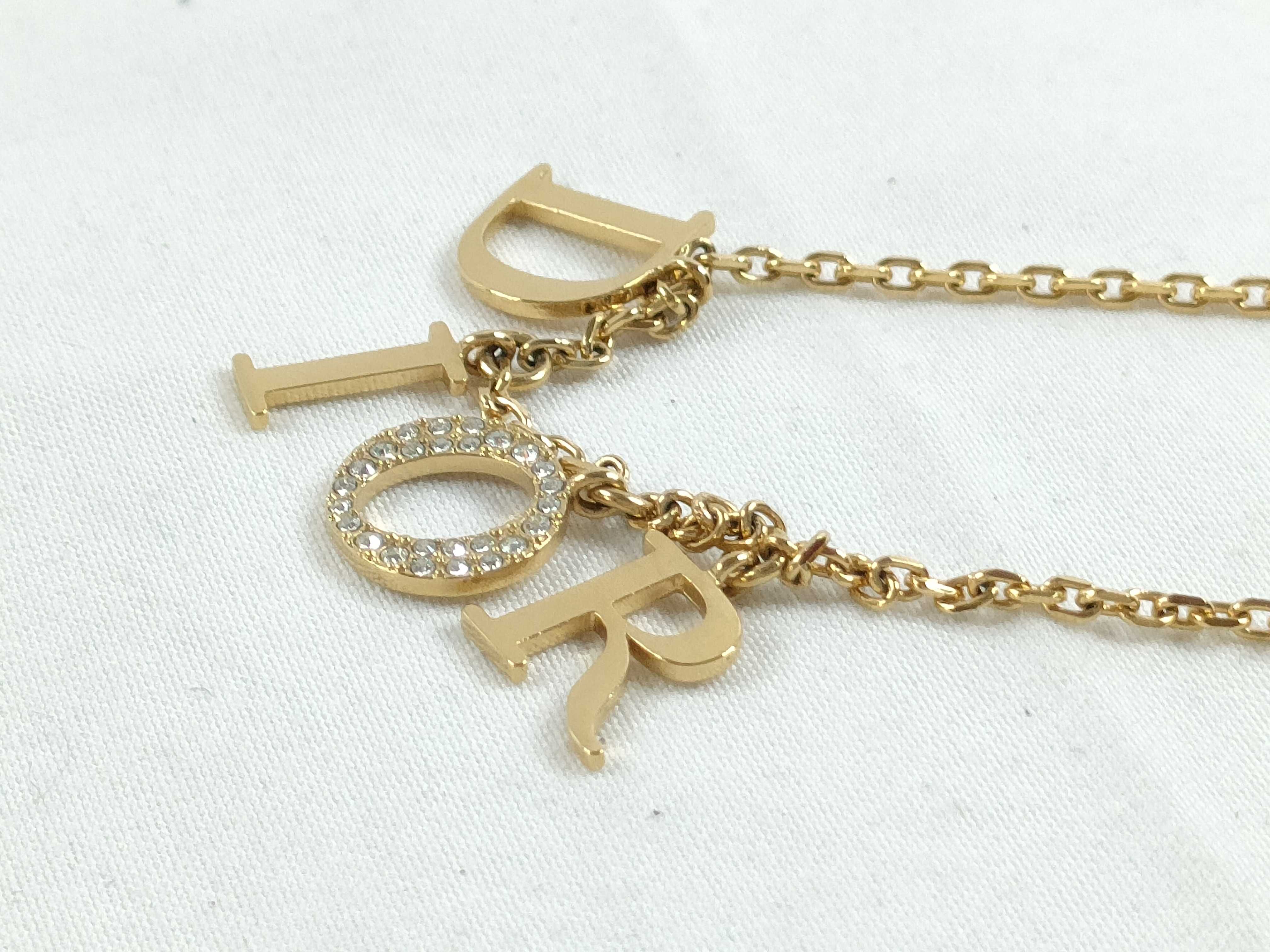 Dio(r)evolution necklace — view 3