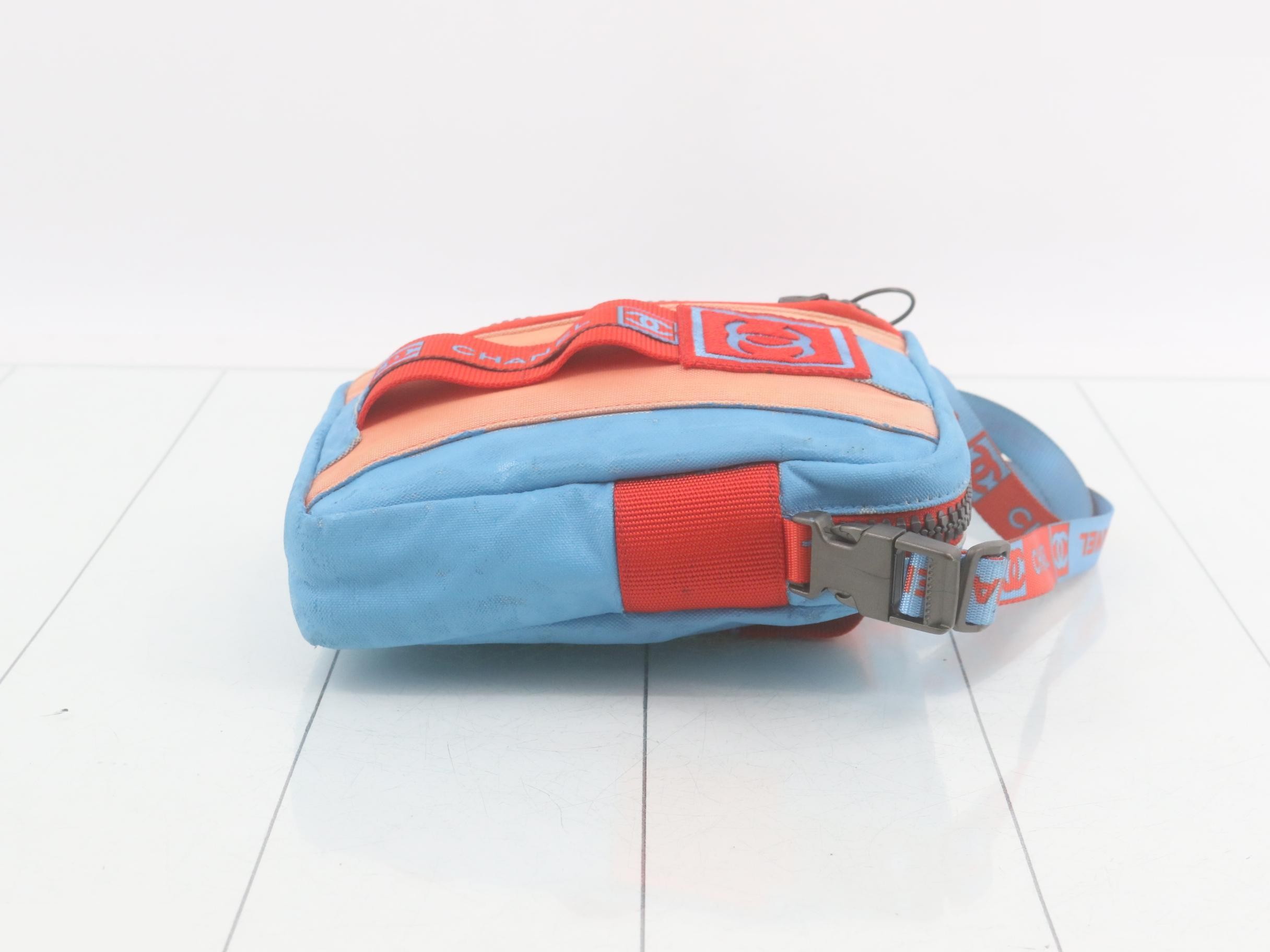 Sports line shoulder bag — view 3