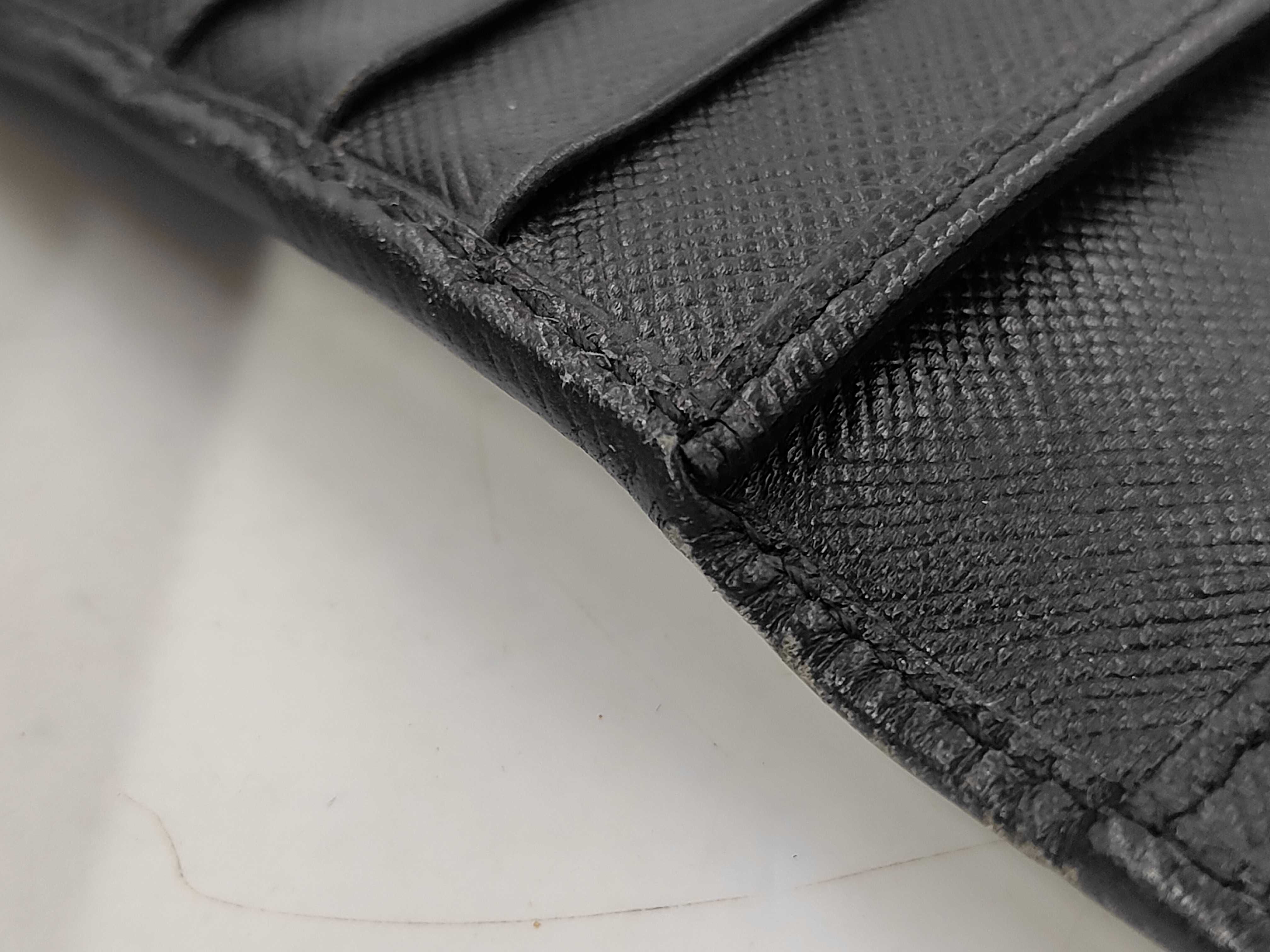 bi-fold wallet, Saffiano leather, black. — view 8
