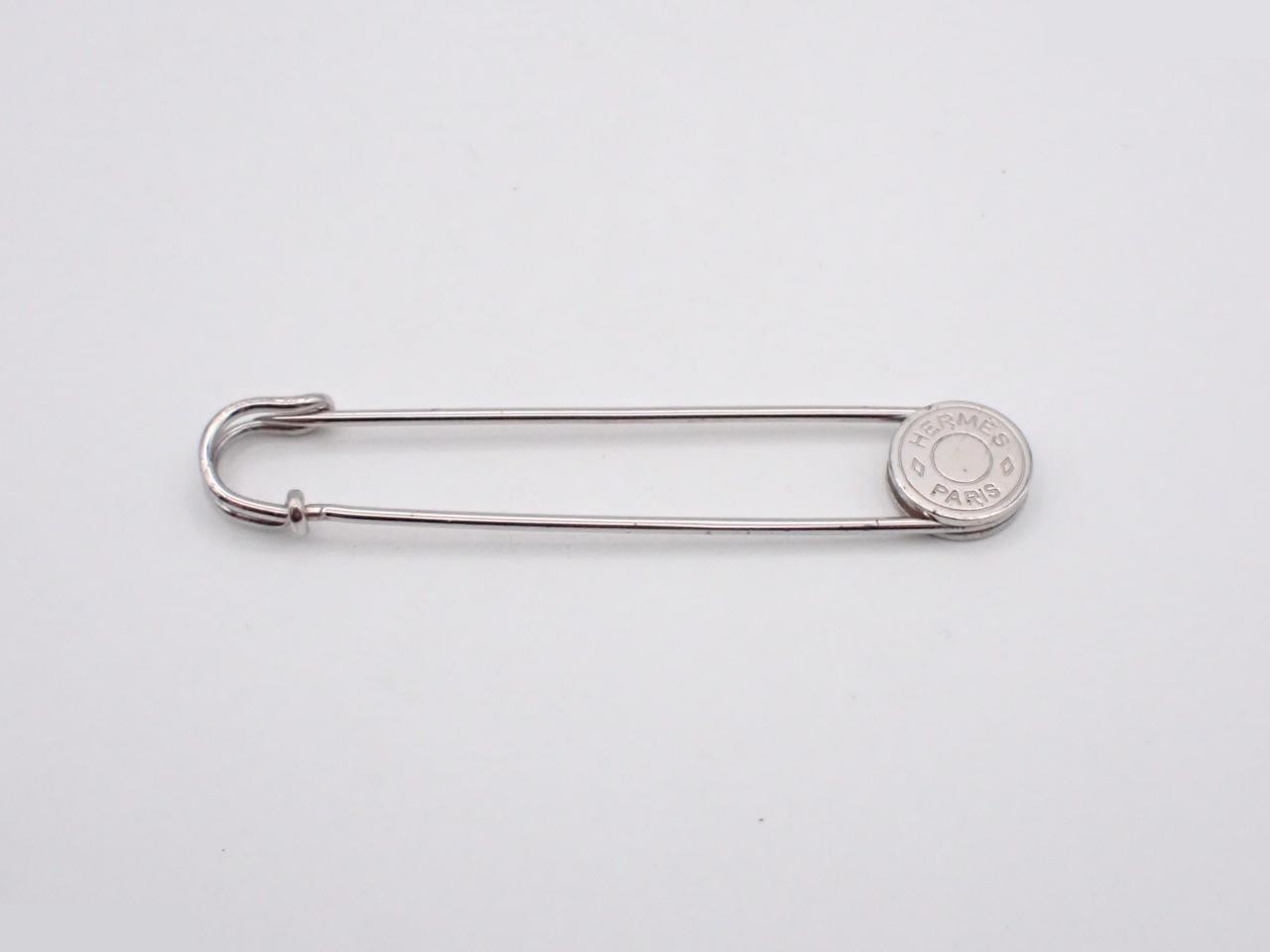 Silver pin brooch — view 2