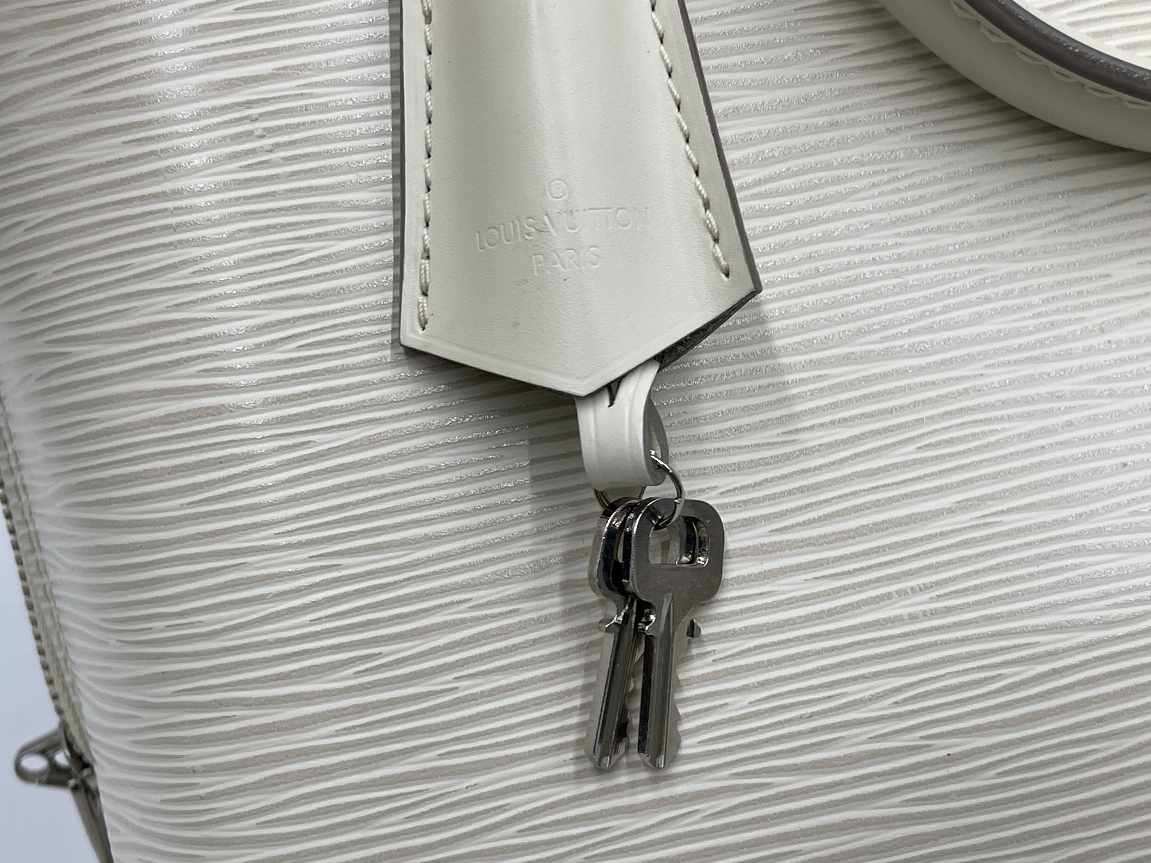 Epi Alma PM M4030J BA5103 Ivoire Dust Bag Handbag — view 7