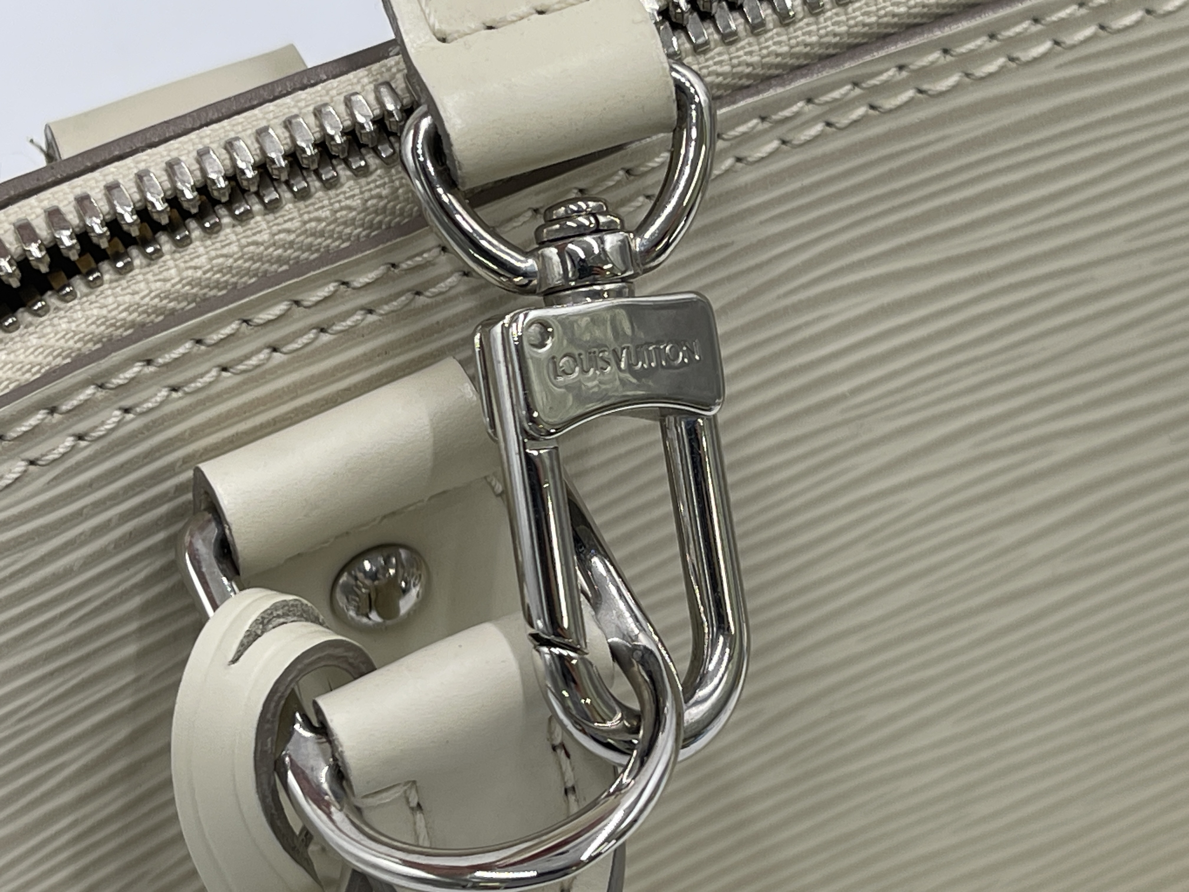 Epi Alma PM M4030J BA5103 Ivoire Dust Bag Handbag — view 8