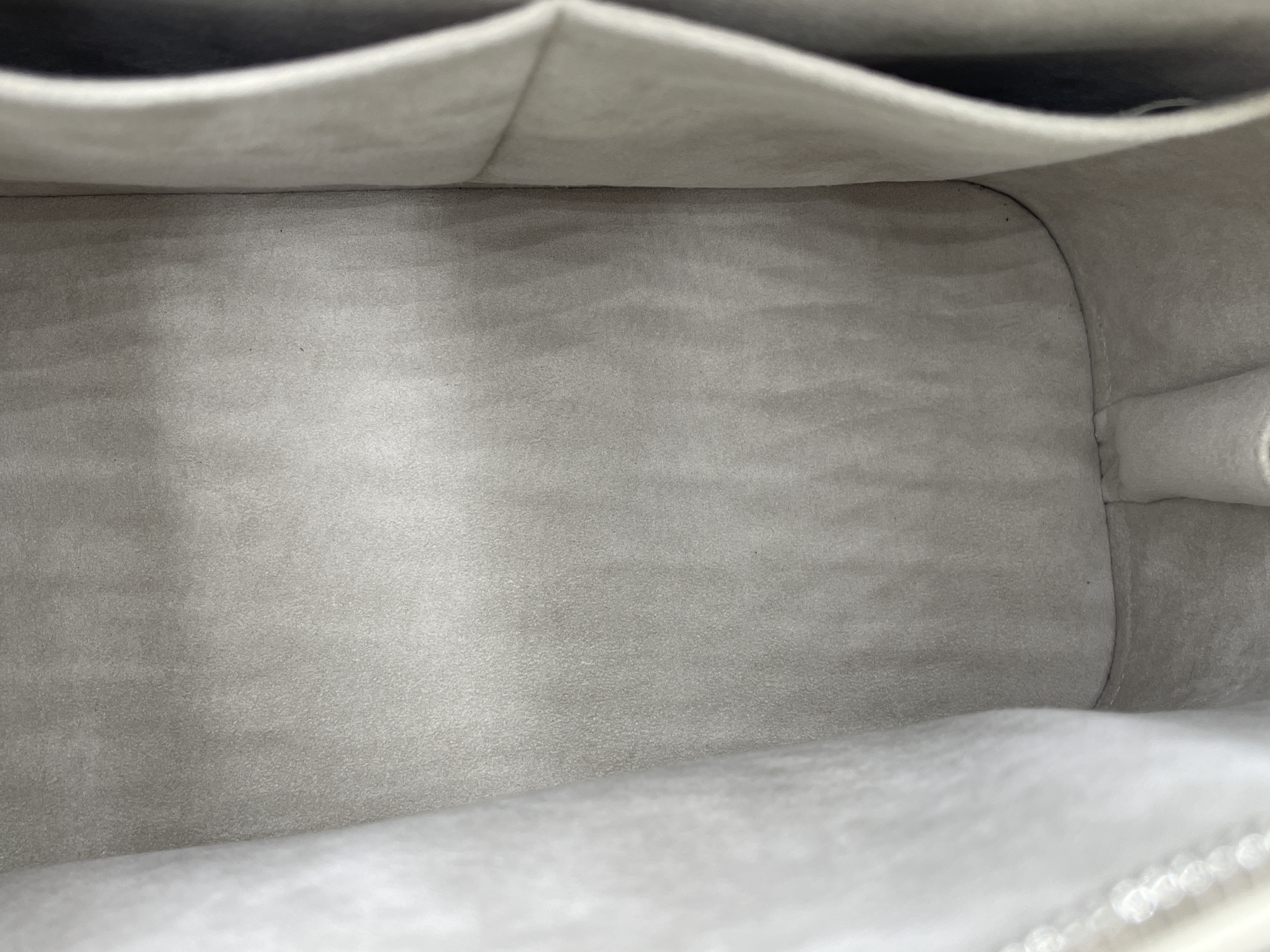 Epi Alma PM M4030J BA5103 Ivoire Dust Bag Handbag — view 9