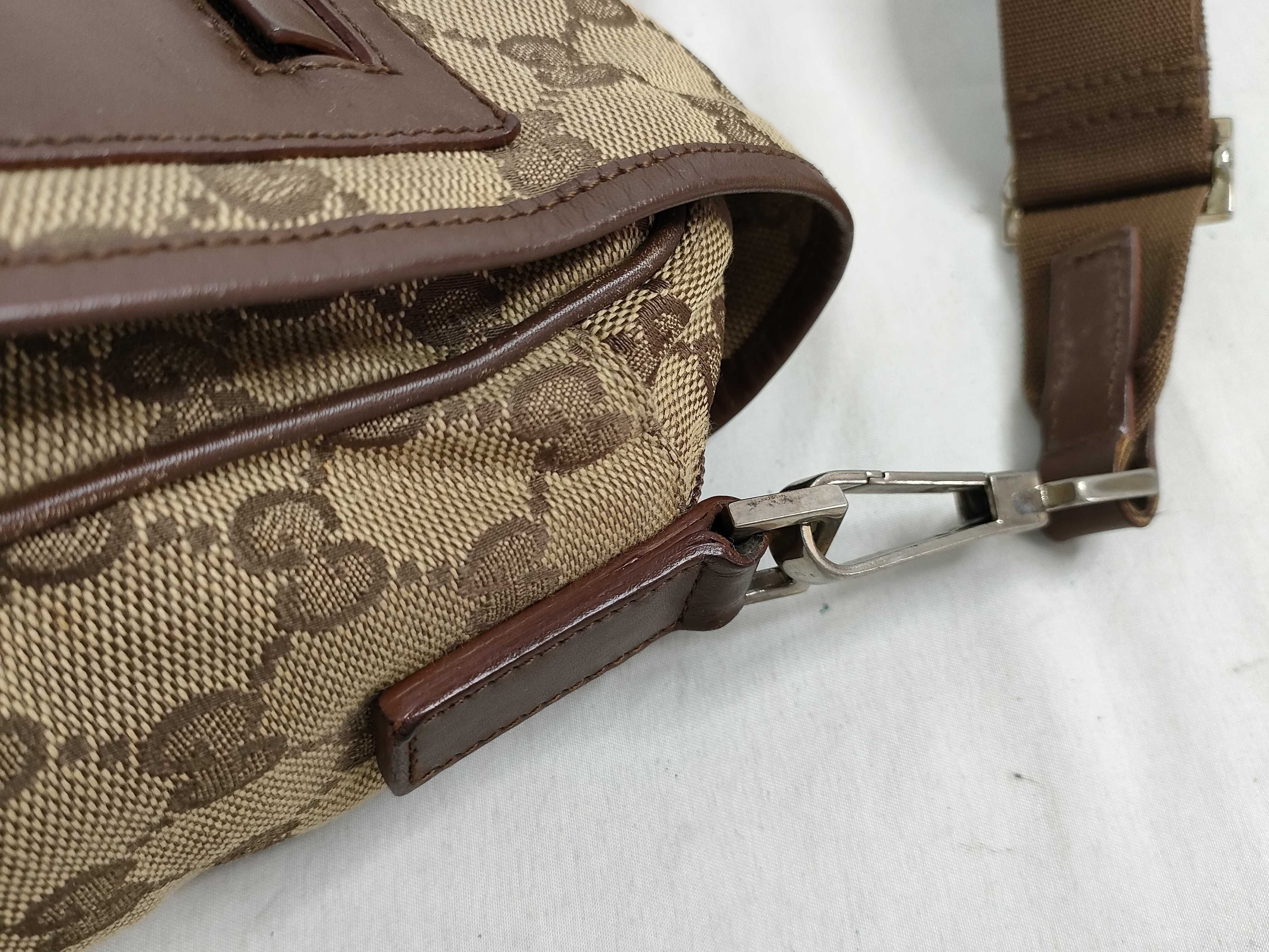 GG Canvas Shoulder Bag, Canvas, Brown Shoulder Bag — view 5