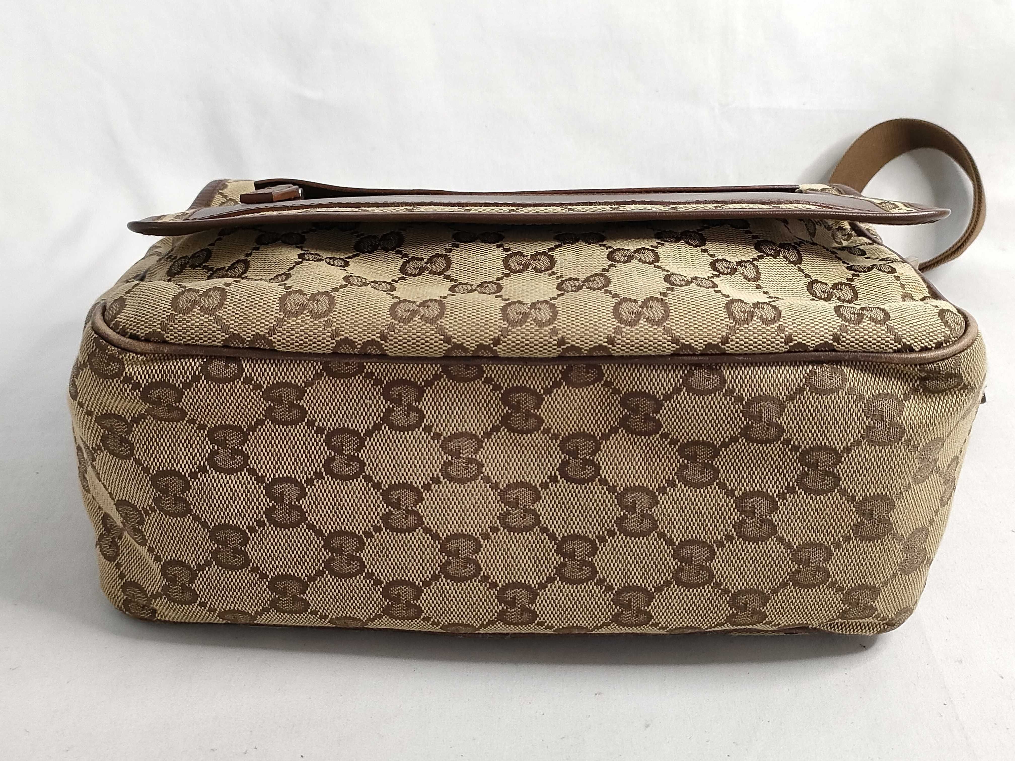 GG Canvas Shoulder Bag, Canvas, Brown Shoulder Bag — view 7
