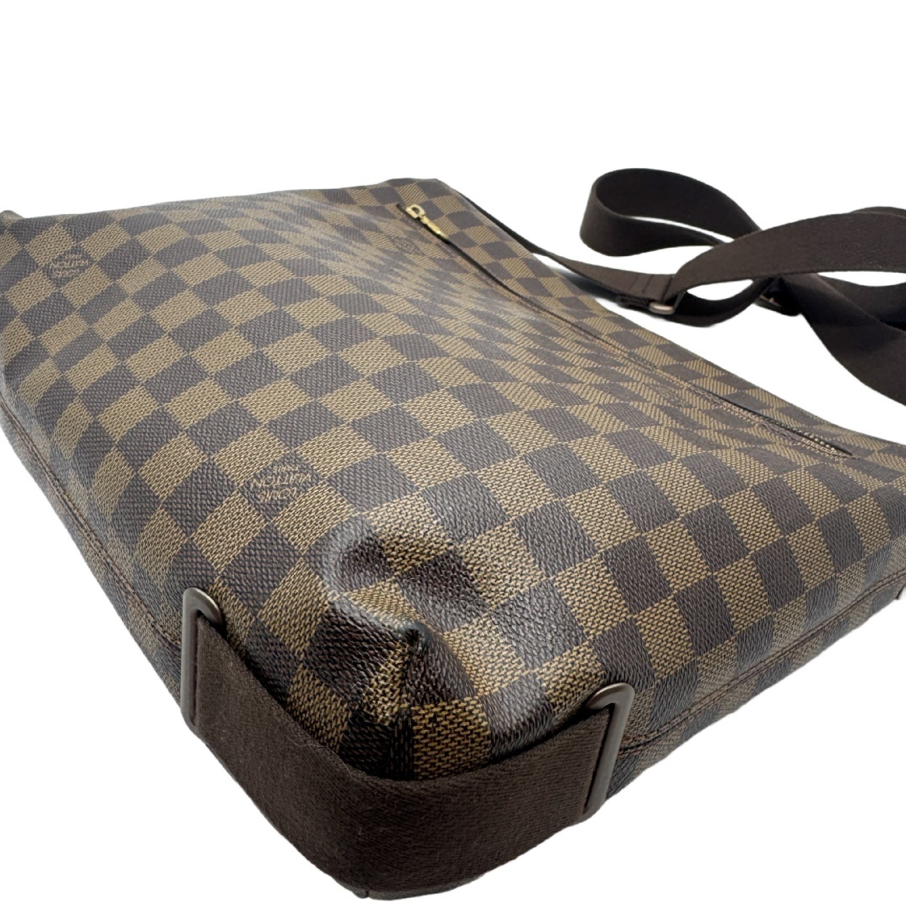 Damier Brooklyn MM Shoulder Bag — view 7