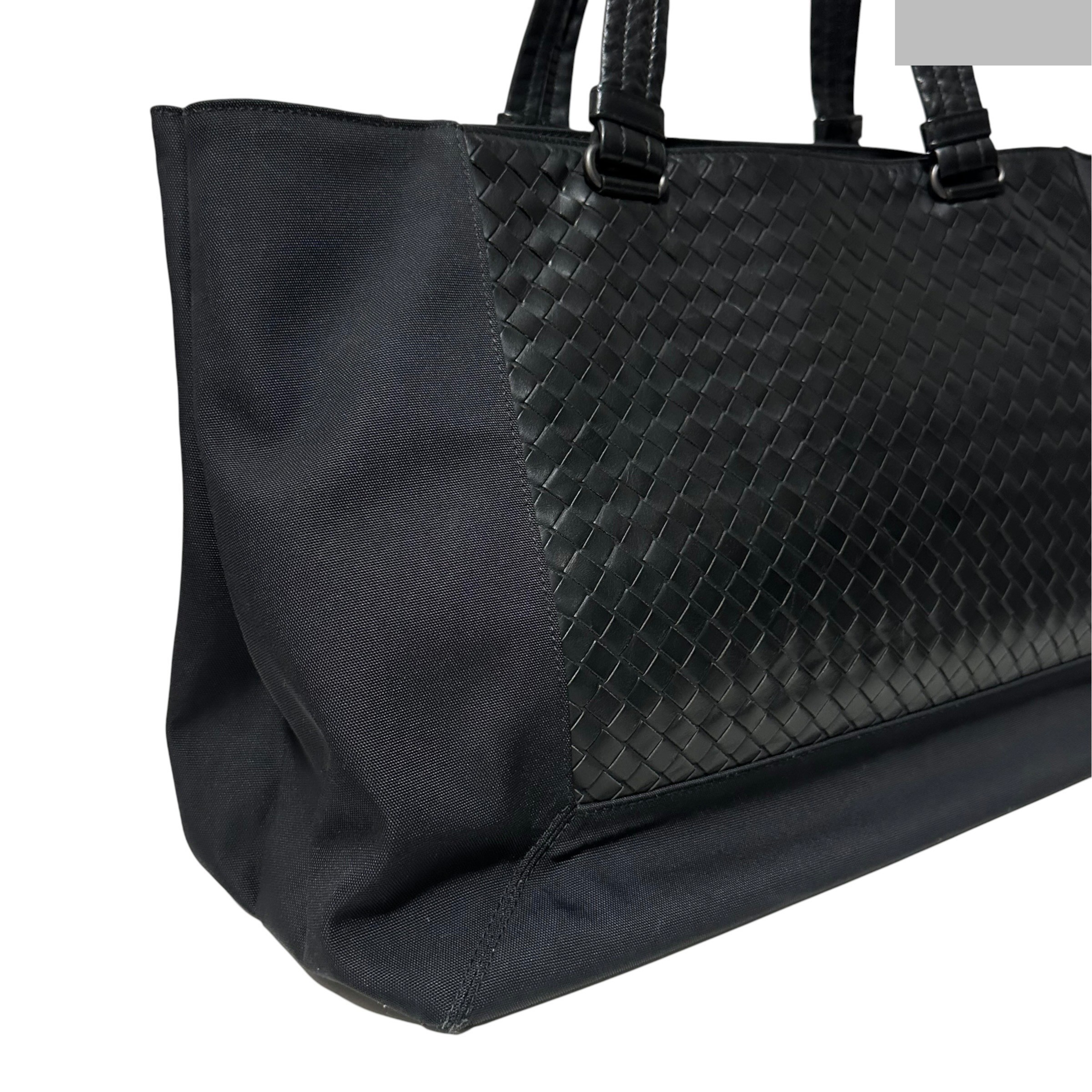 High-tech canvas intrecciato tote bag — view 2
