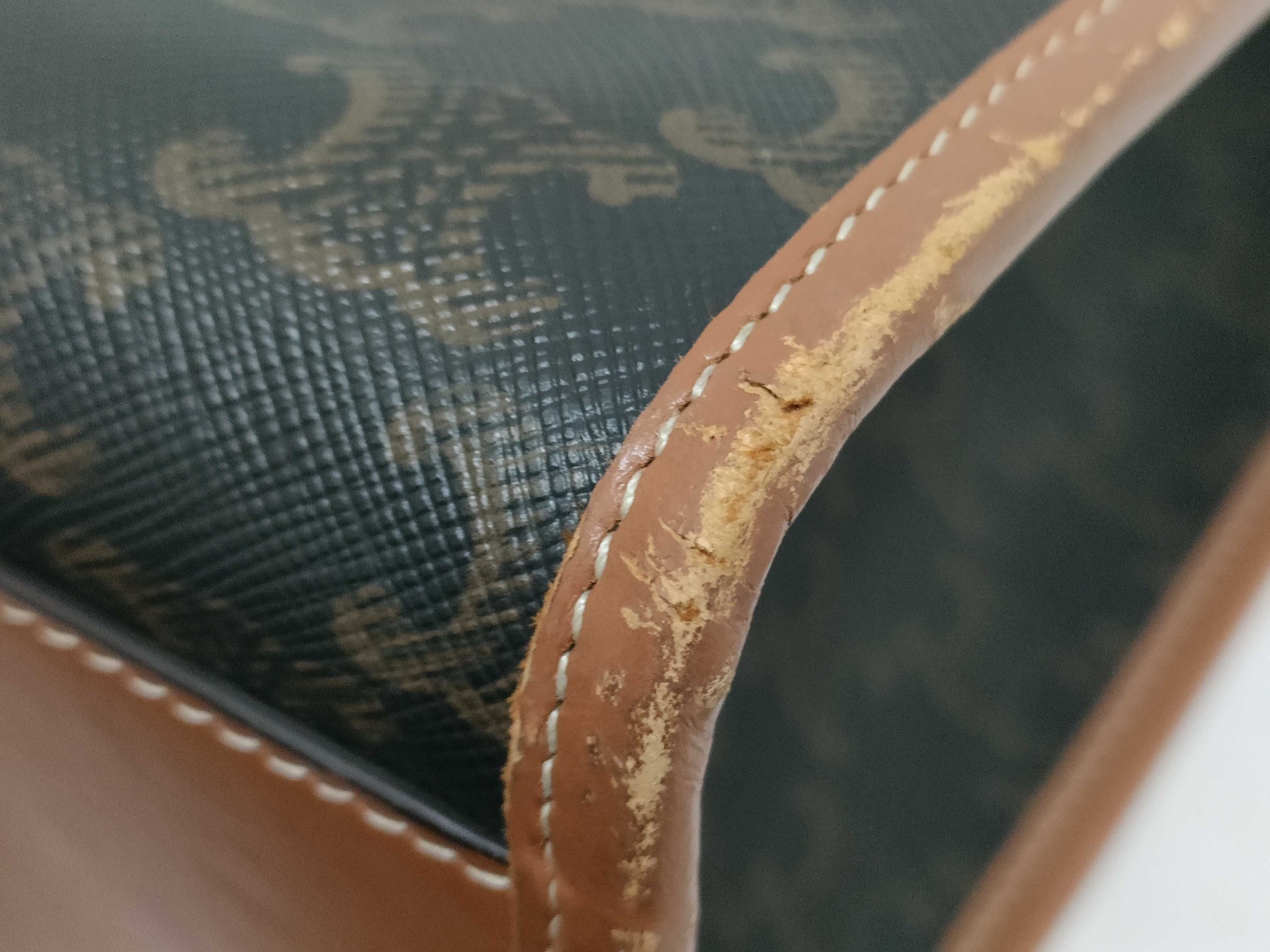 Horizontal Cabas Triomphe Tote Bag — view 12