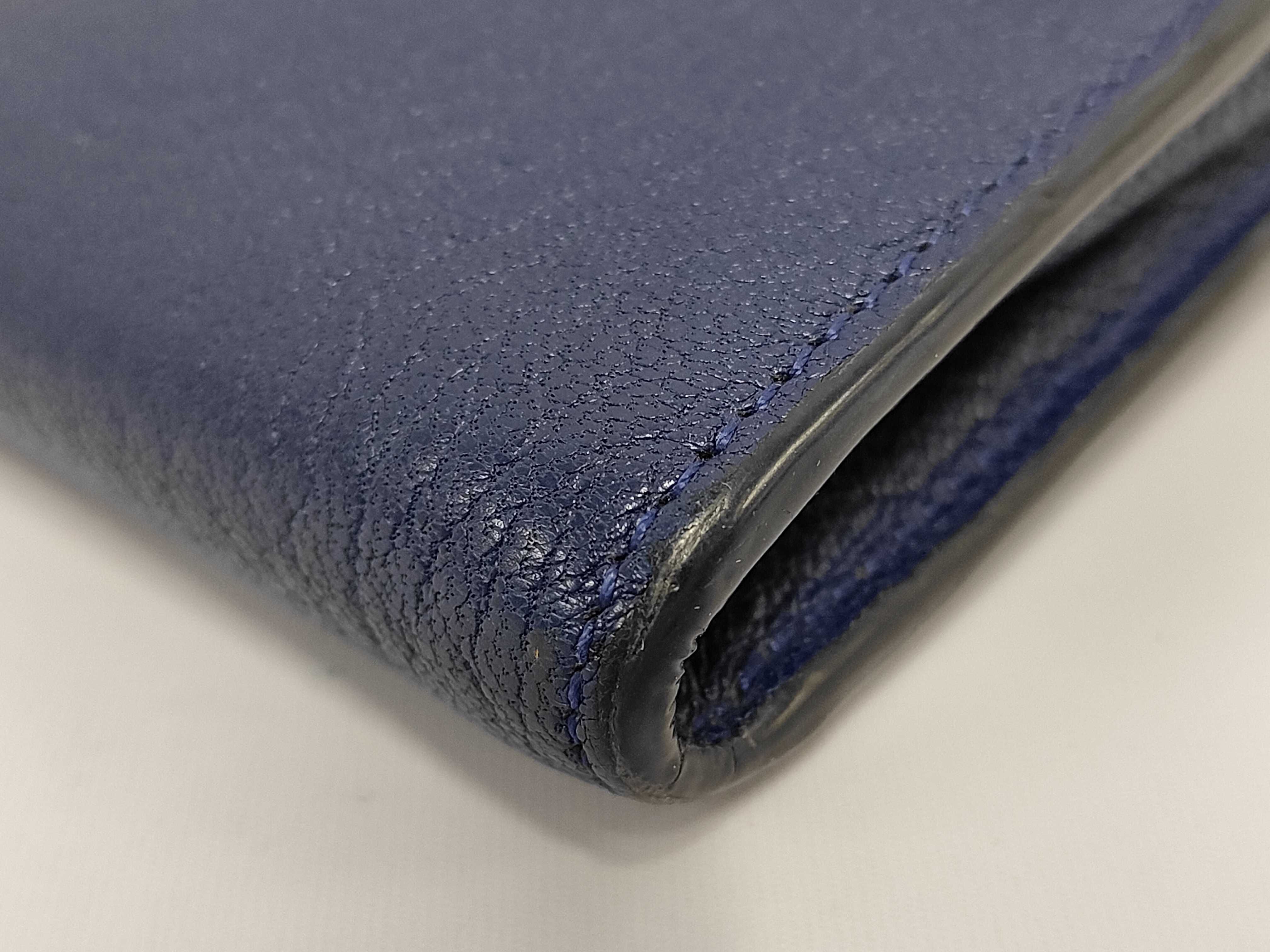wallet [IW470] — view 3