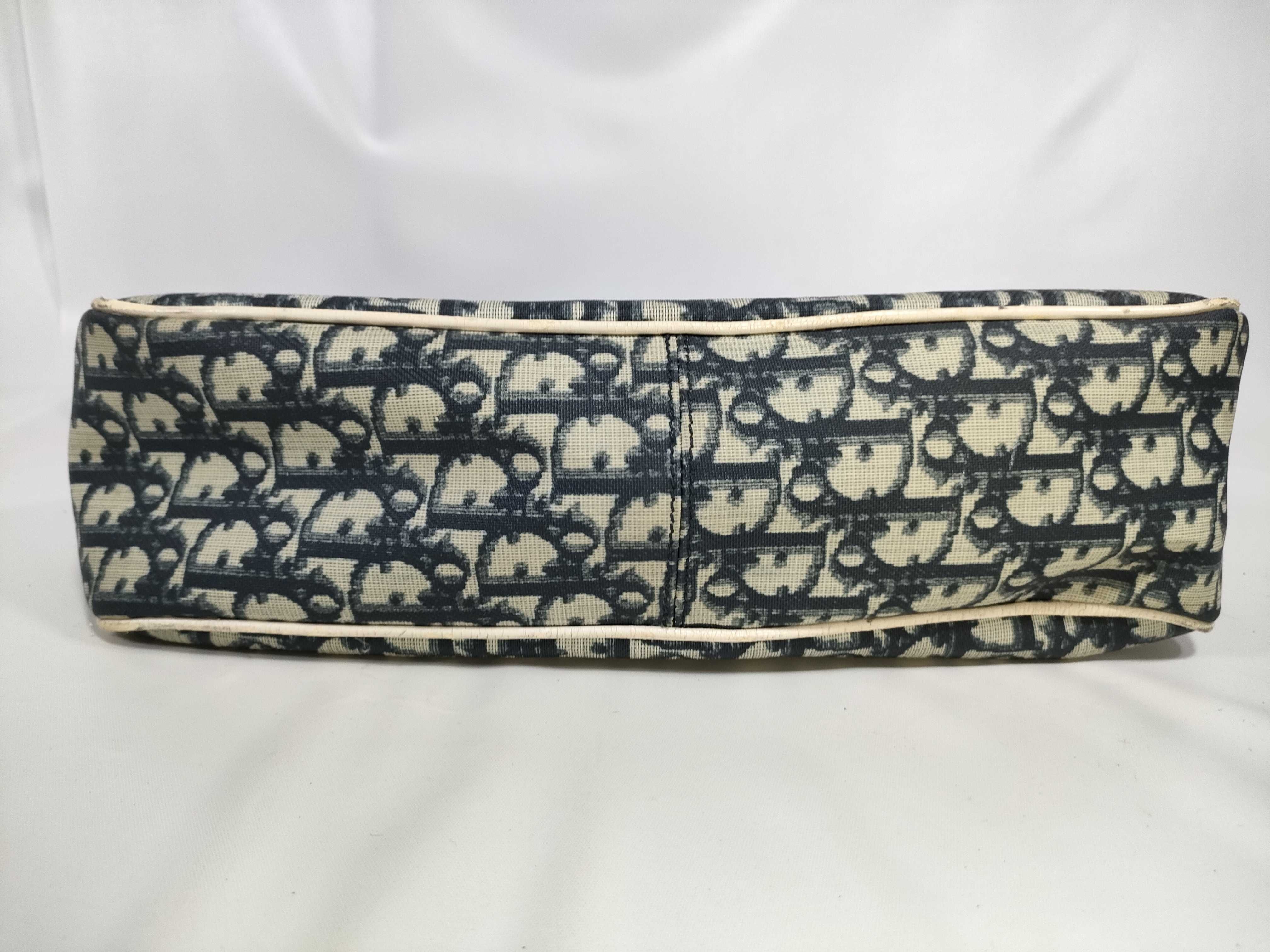Trotter Shoulder Bag — view 7