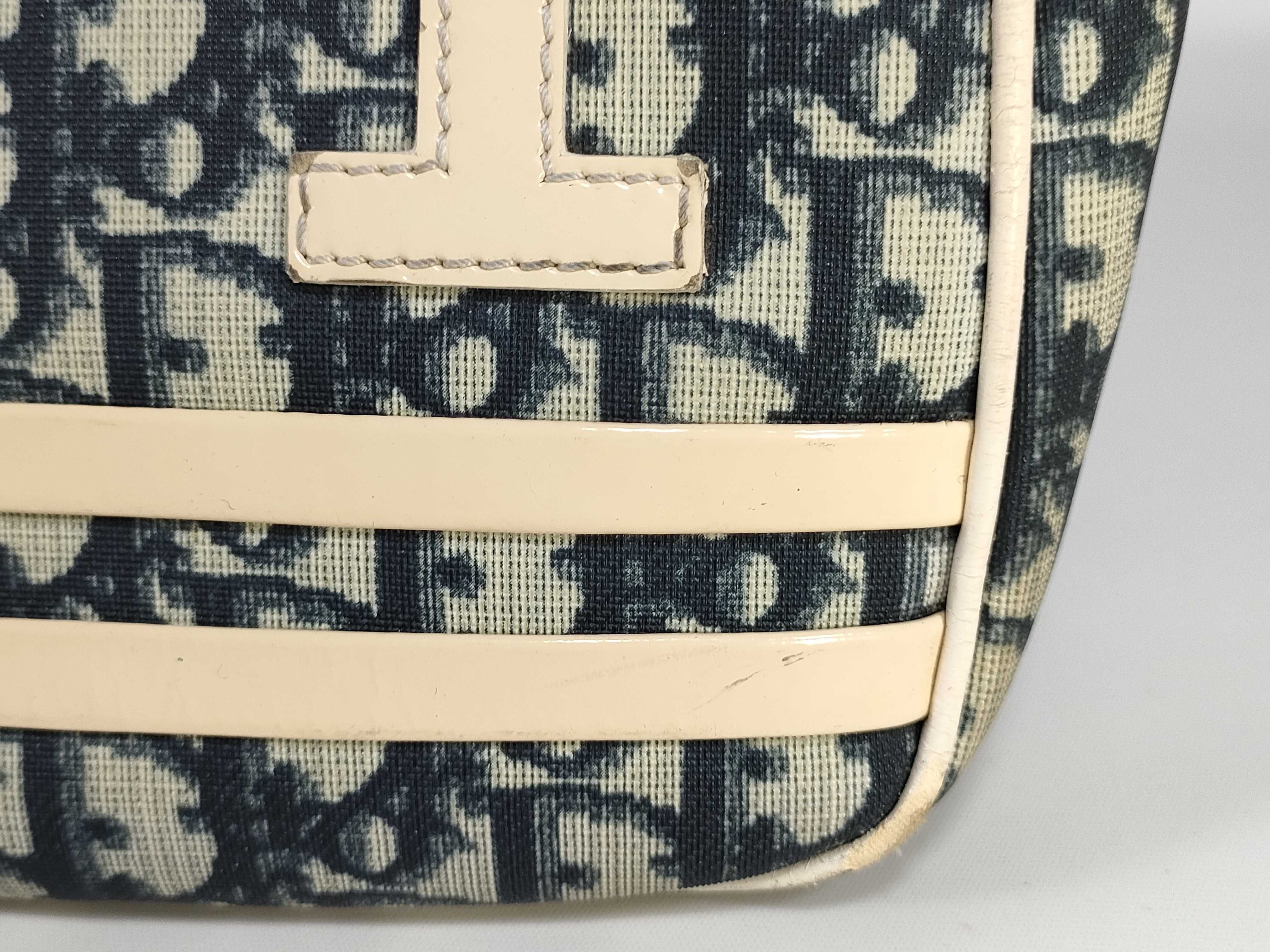 Trotter Shoulder Bag — view 10