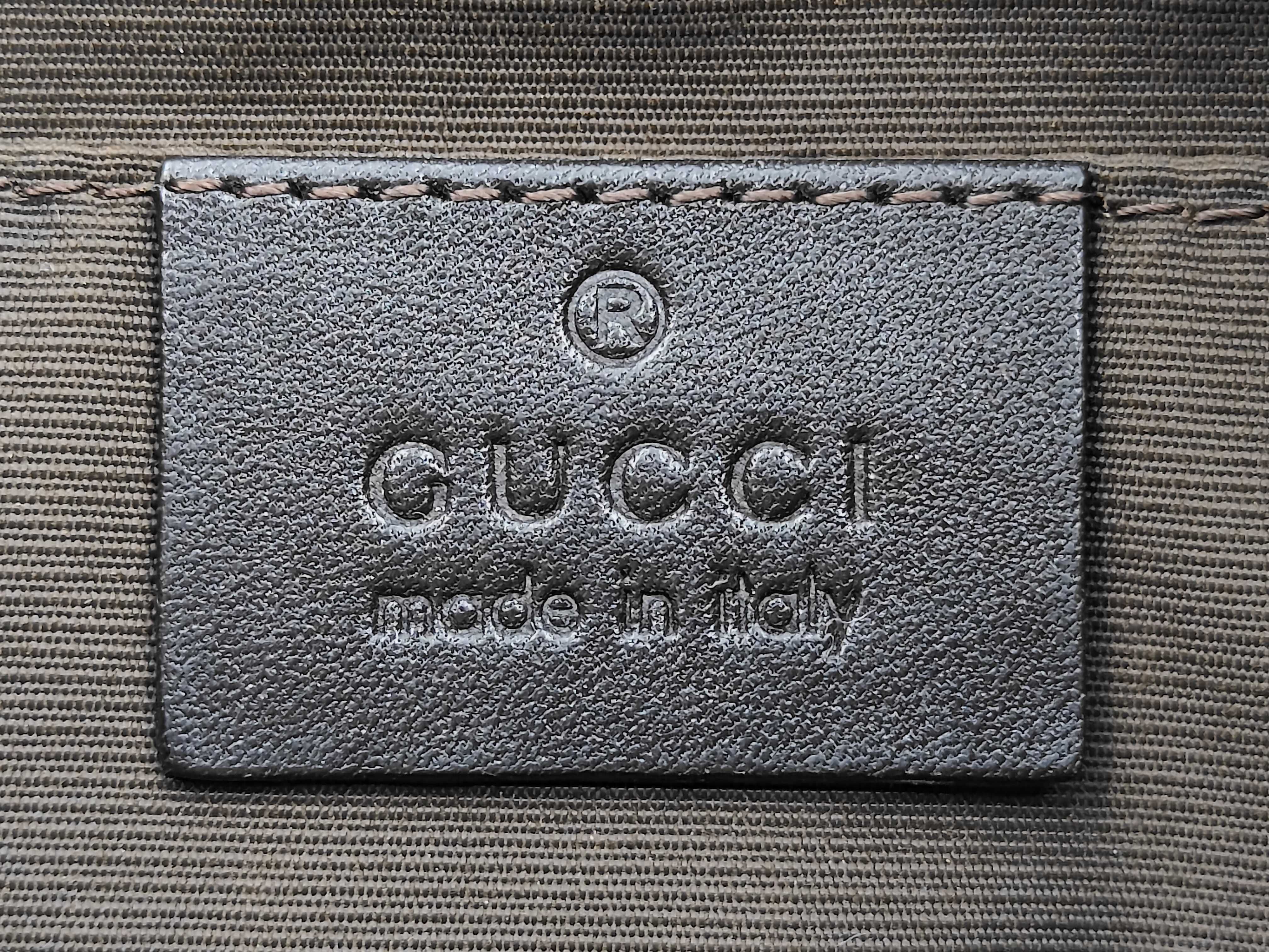 GG Canvas Shoulder Bag — view 13