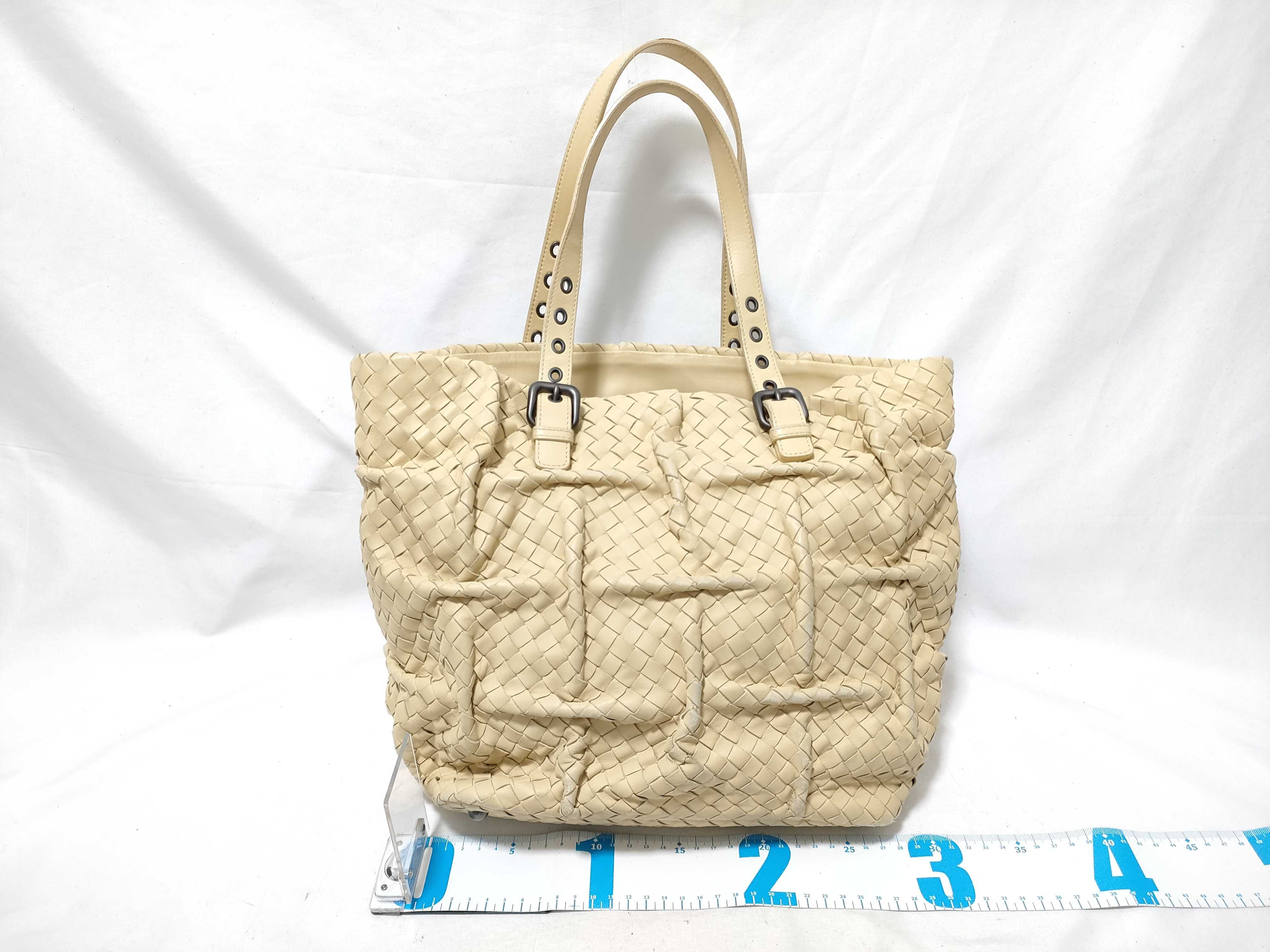 Intrecciato Bottega Veneta Tote Bag Intrecciato Leather Bag Tote Bag — view 2
