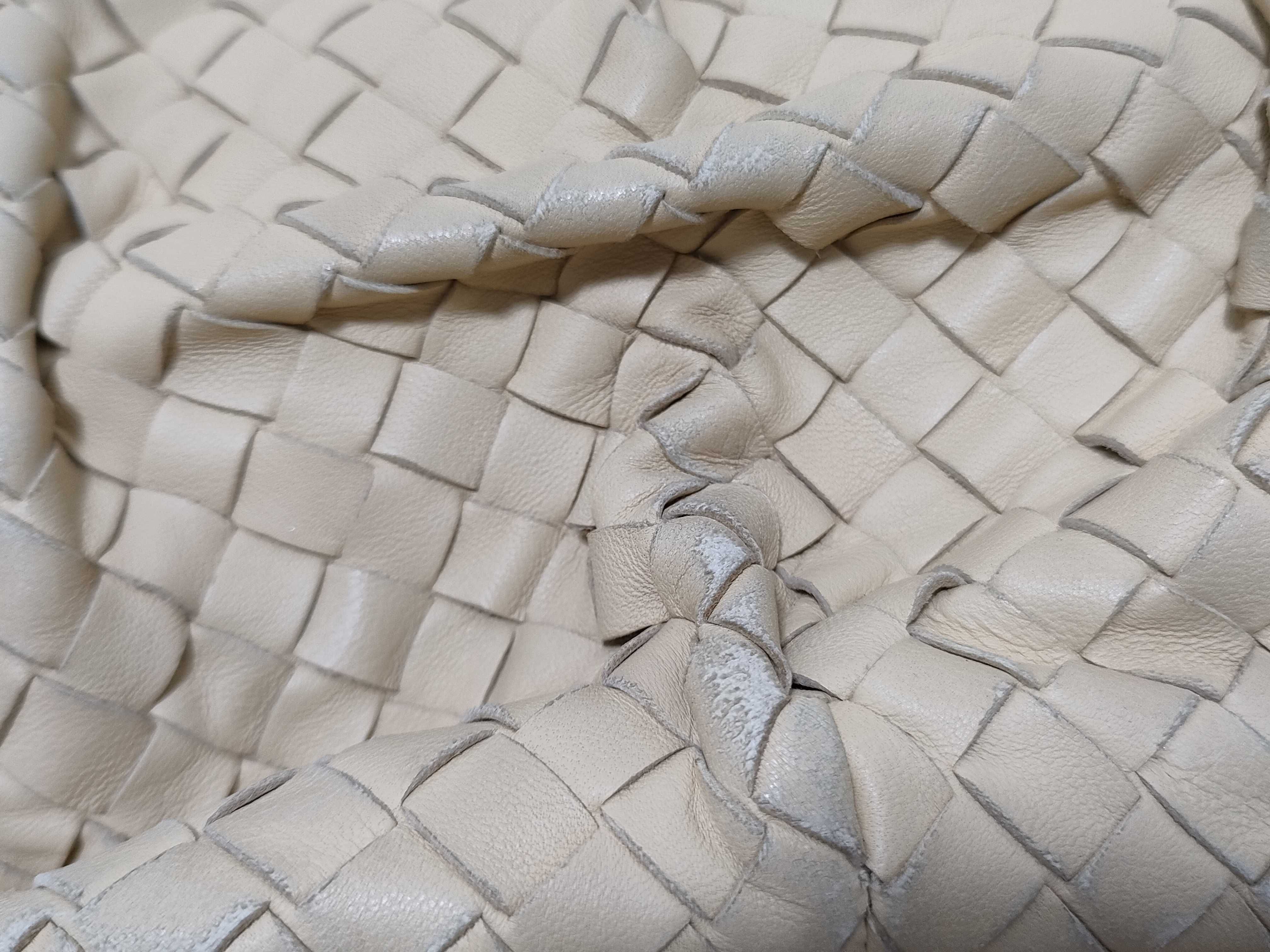 Intrecciato Bottega Veneta Tote Bag Intrecciato Leather Bag Tote Bag — view 13