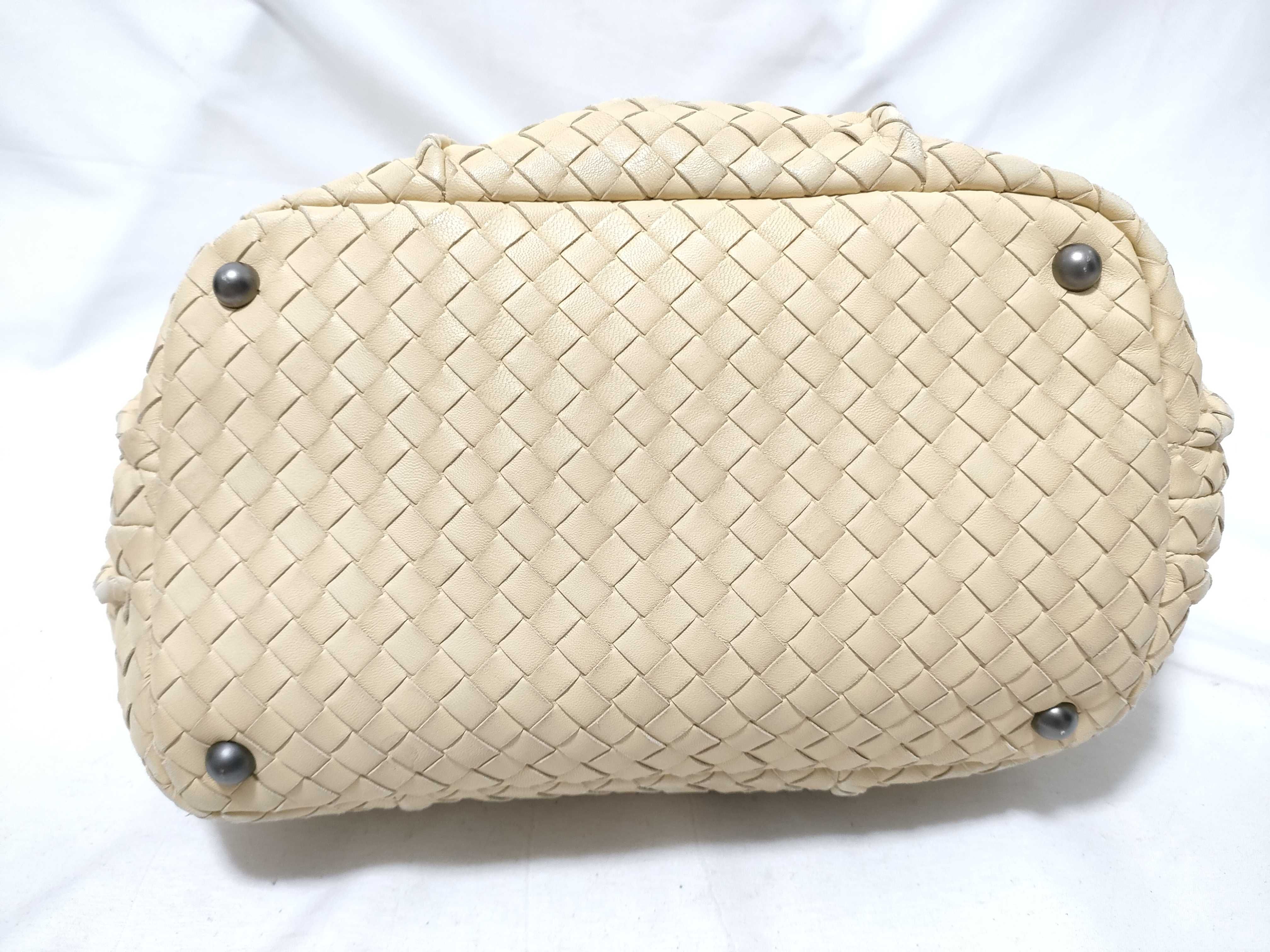Intrecciato Bottega Veneta Tote Bag Intrecciato Leather Bag Tote Bag — view 7