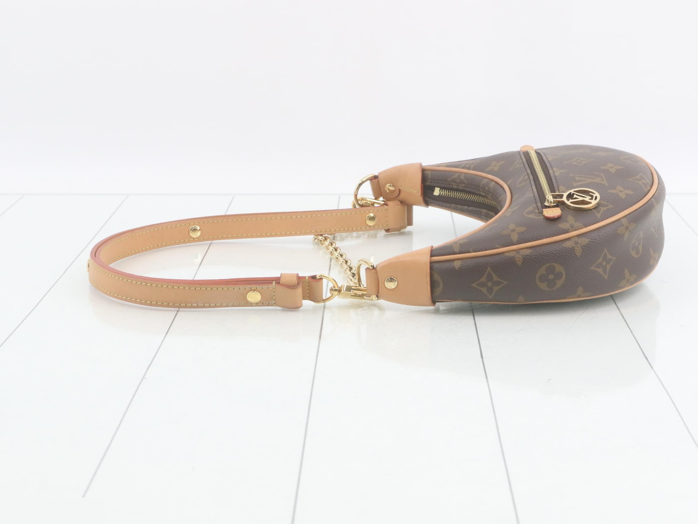 Loop shoulder strap included — view 4