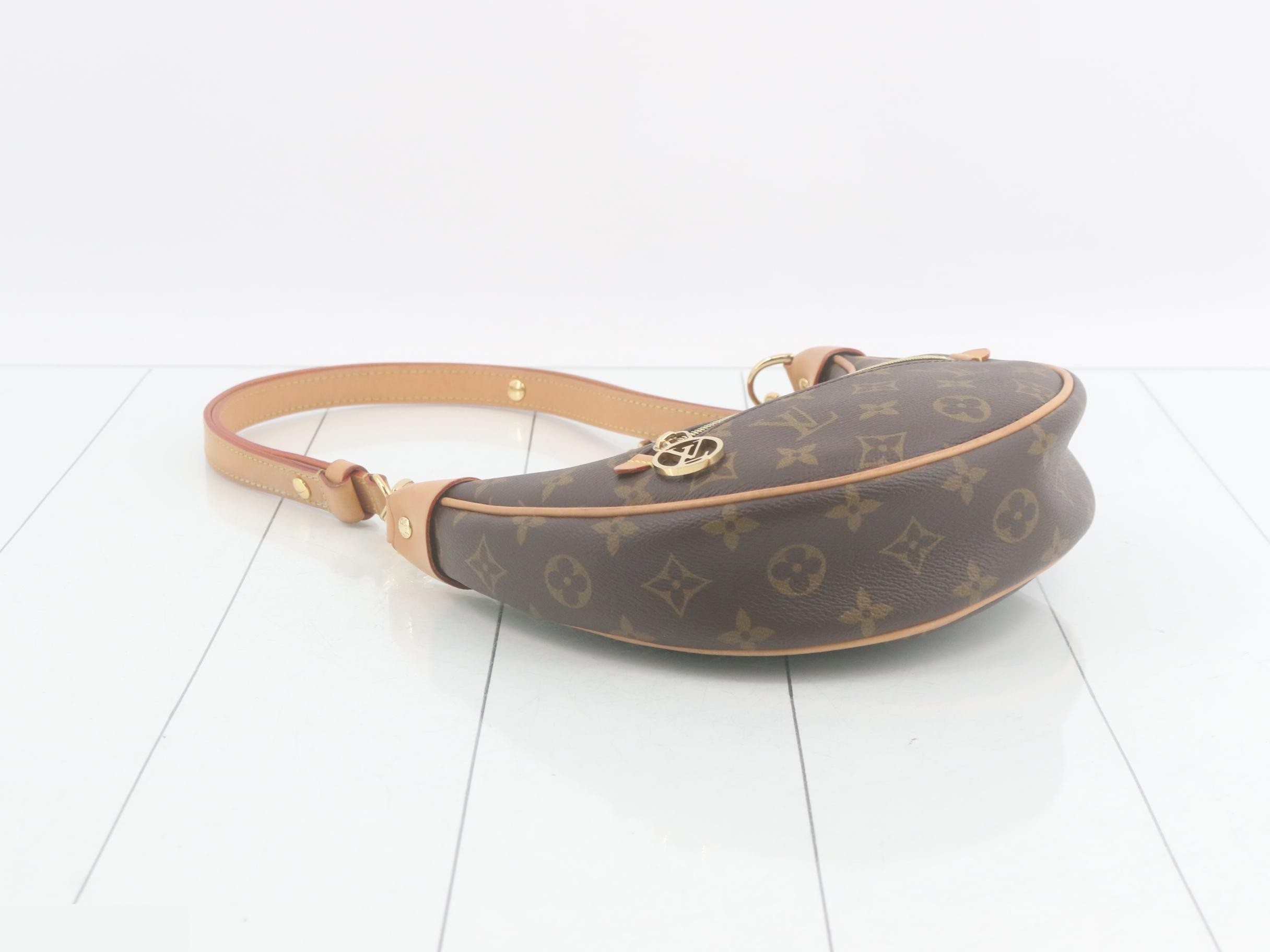 Loop shoulder strap included — view 5