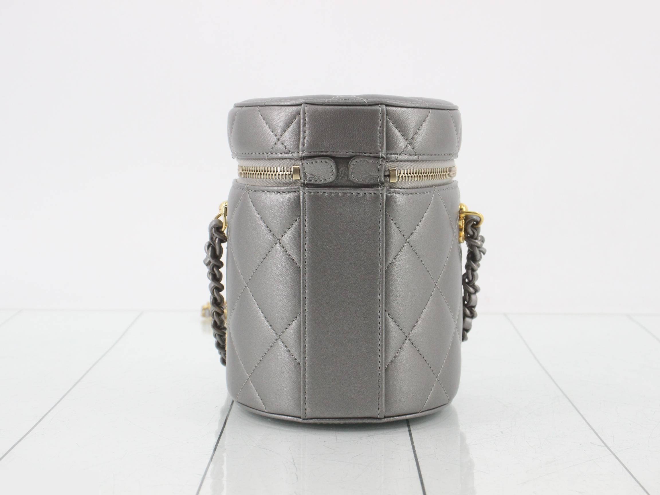 Matelassé Chain Vanity Shoulder Bag, Silver — view 2