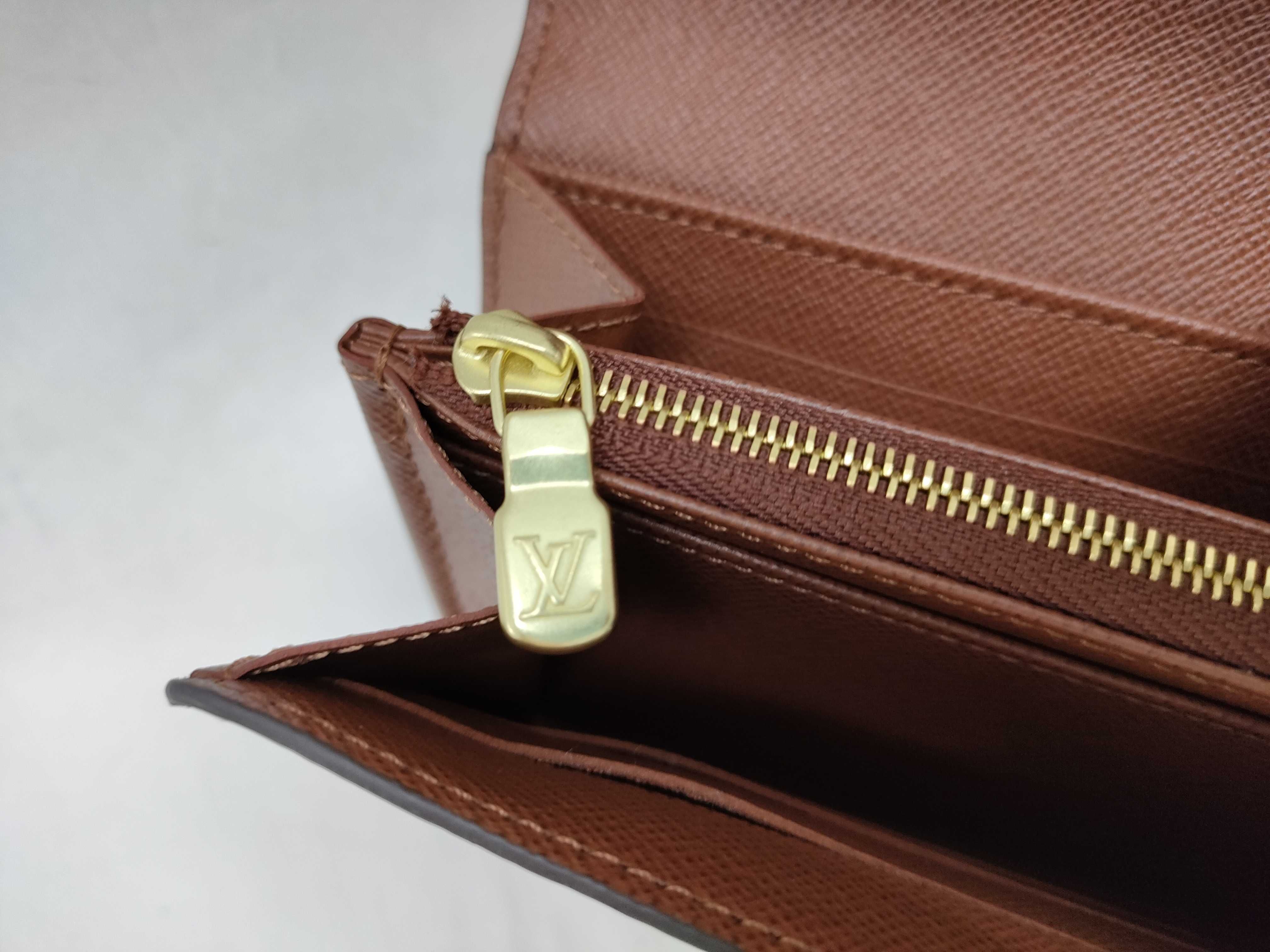 Monogram Portefeuille Sarah Wallet — view 13