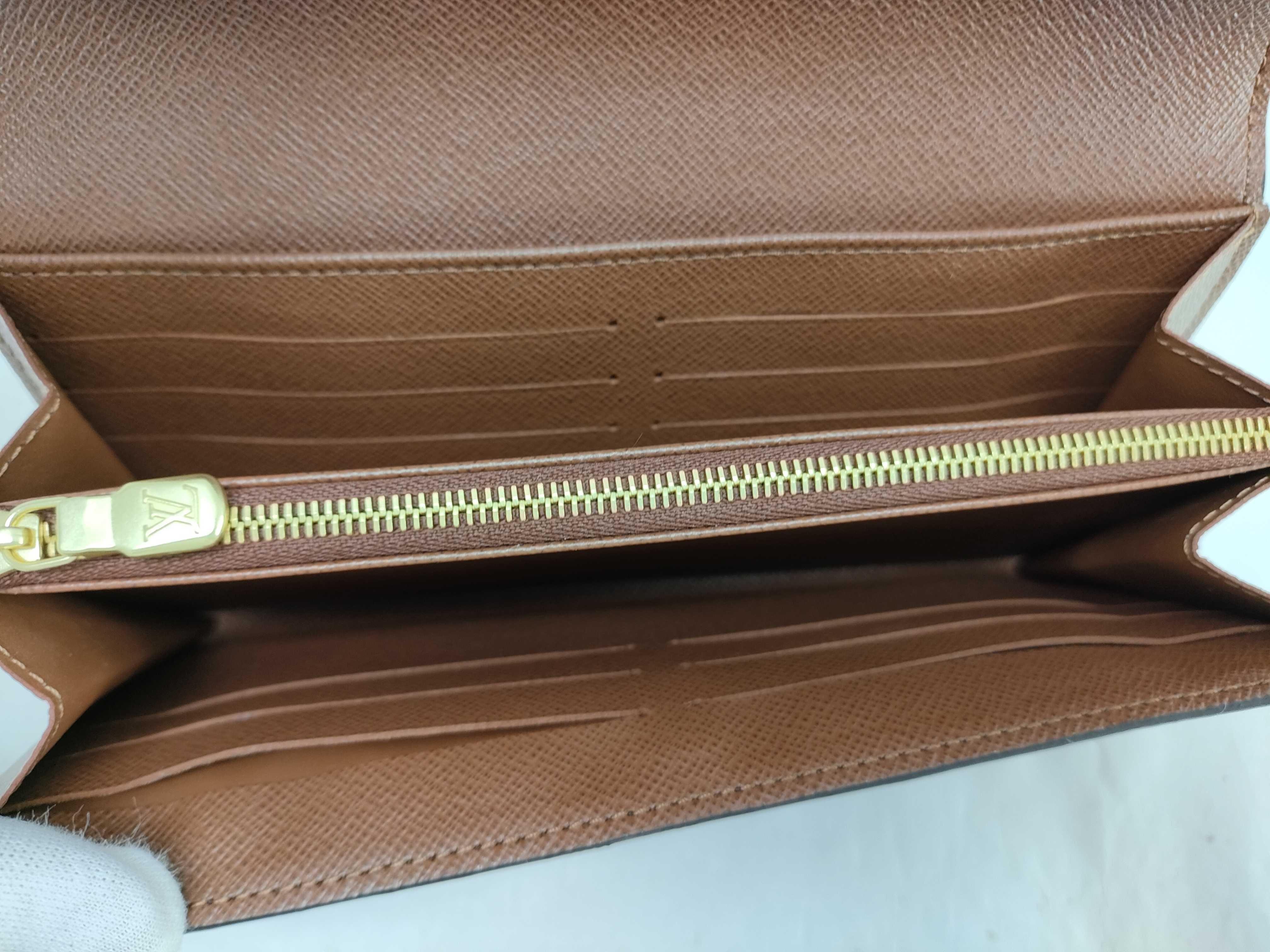 Monogram Portefeuille Sarah Wallet — view 10