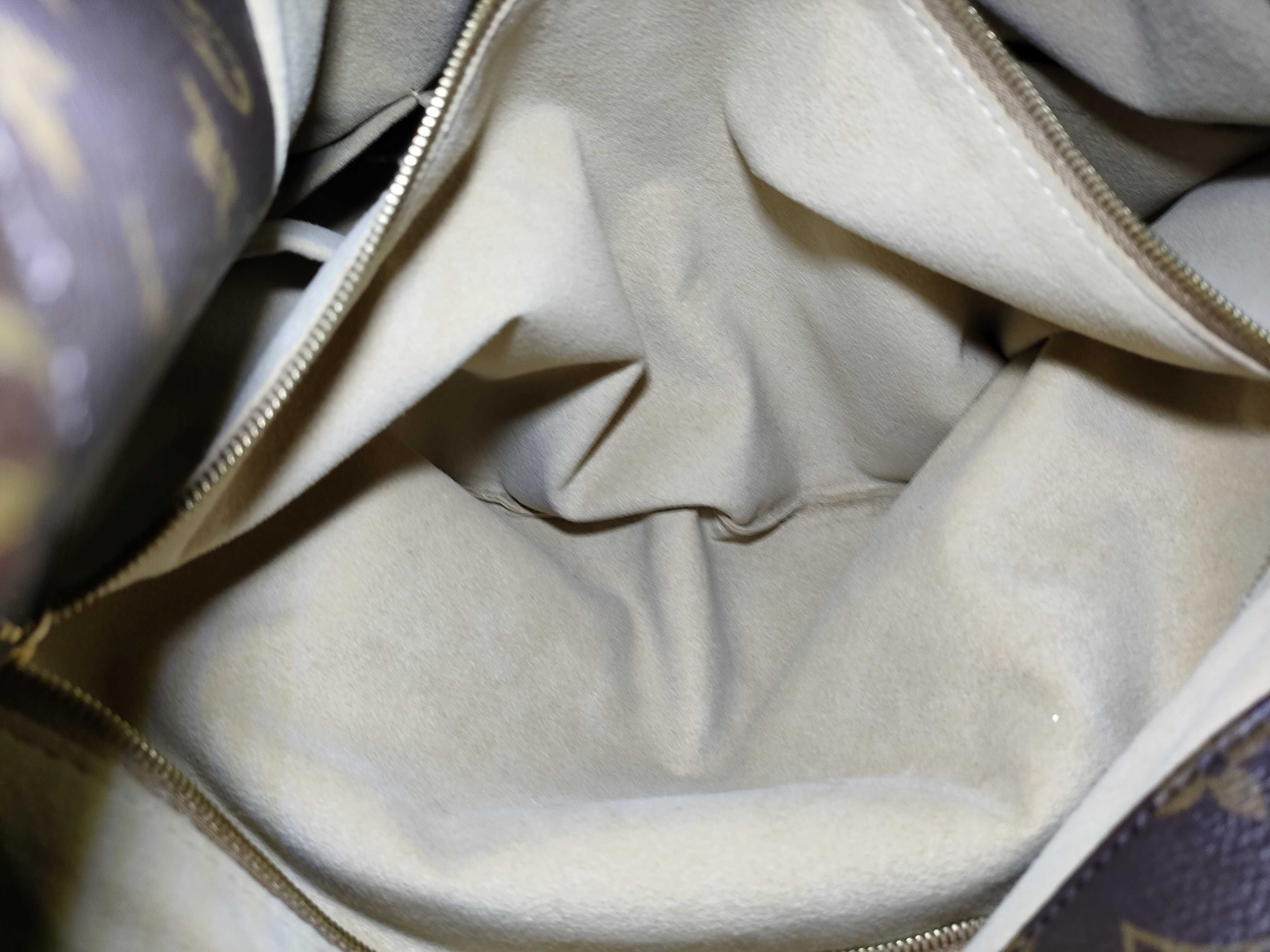 Monogram LV Artsy MM M40249 Tote Bag — view 11