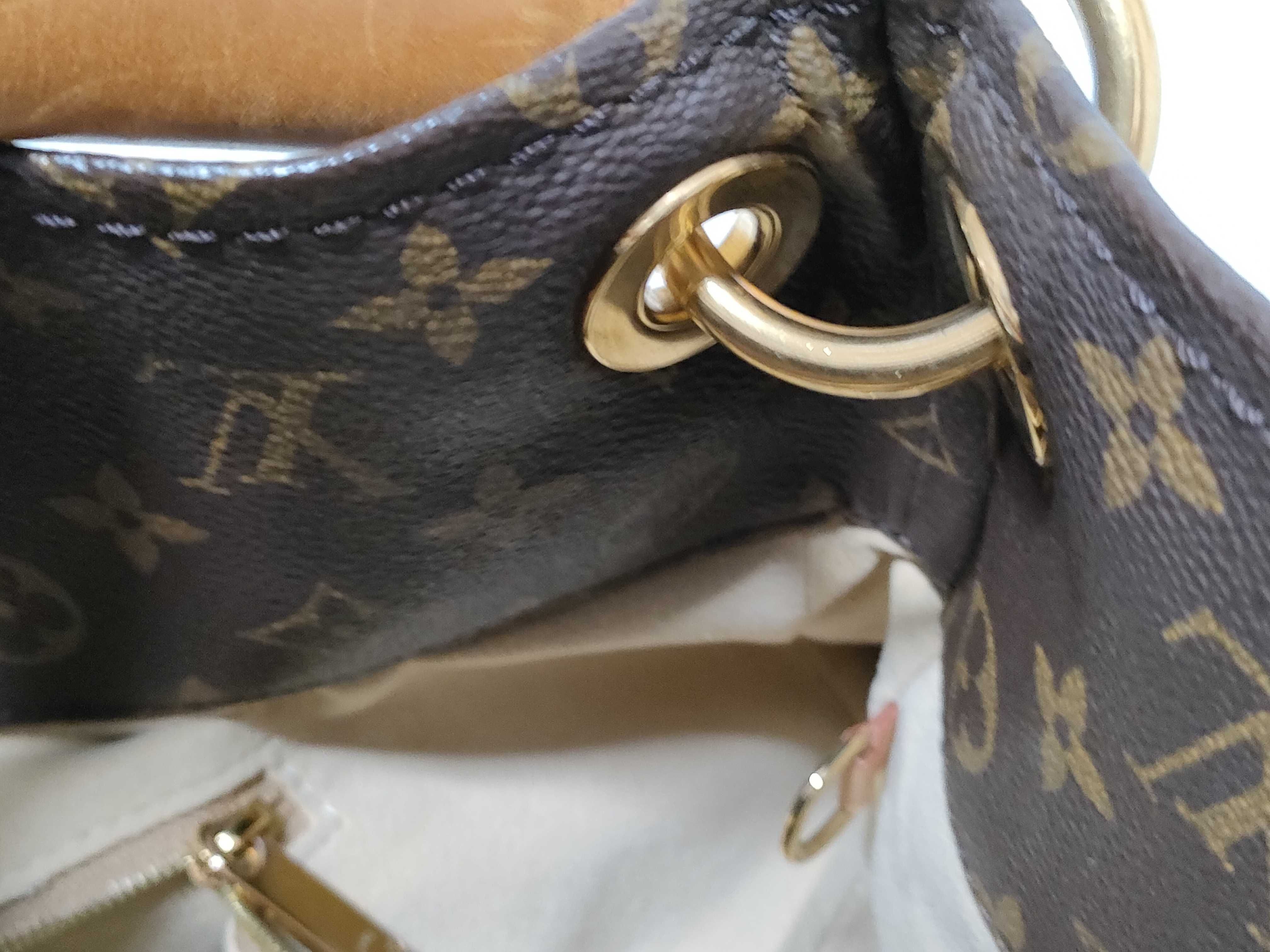 Monogram LV Artsy MM M40249 Tote Bag — view 12