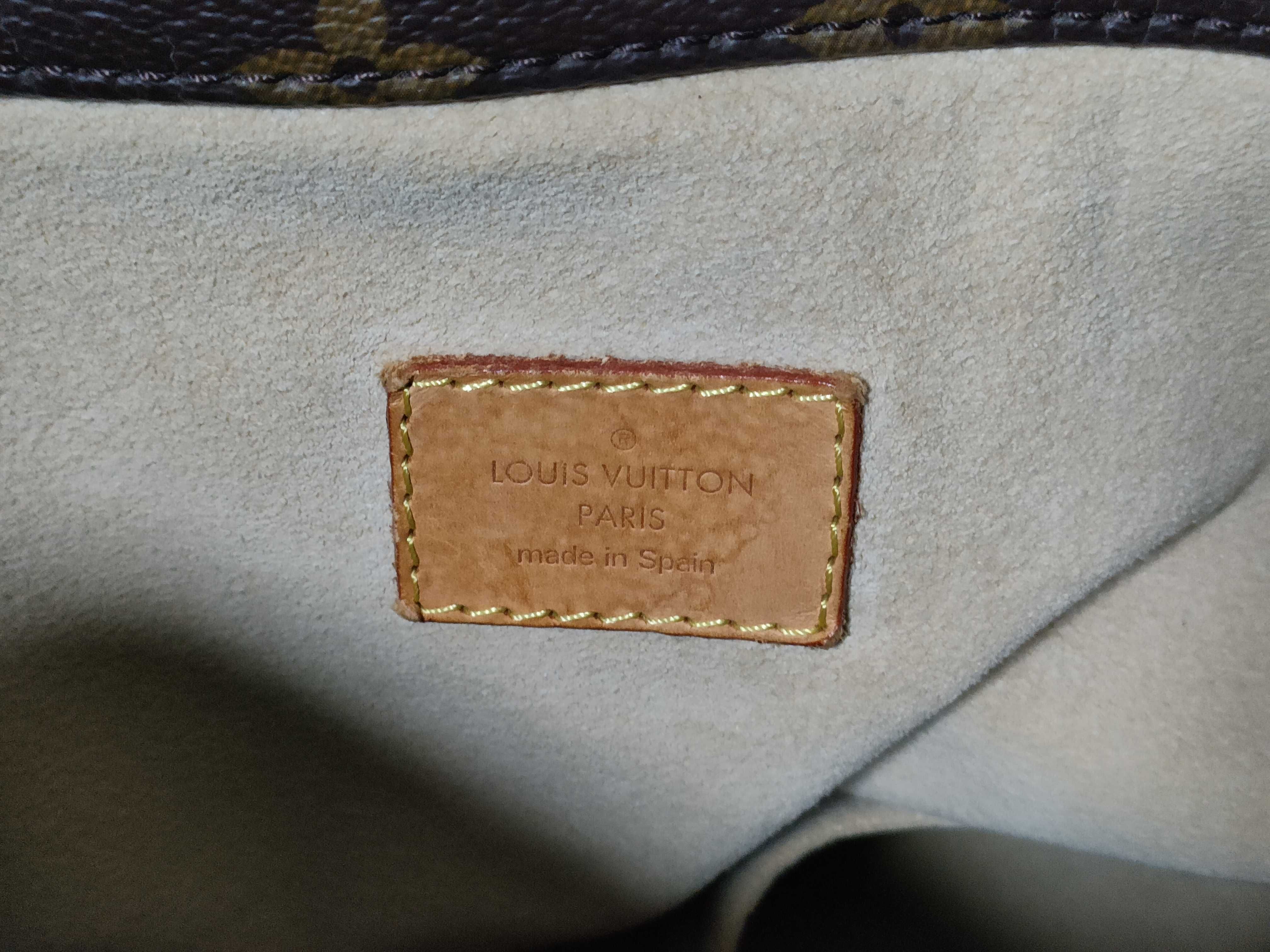 Monogram LV Artsy MM M40249 Tote Bag — view 9