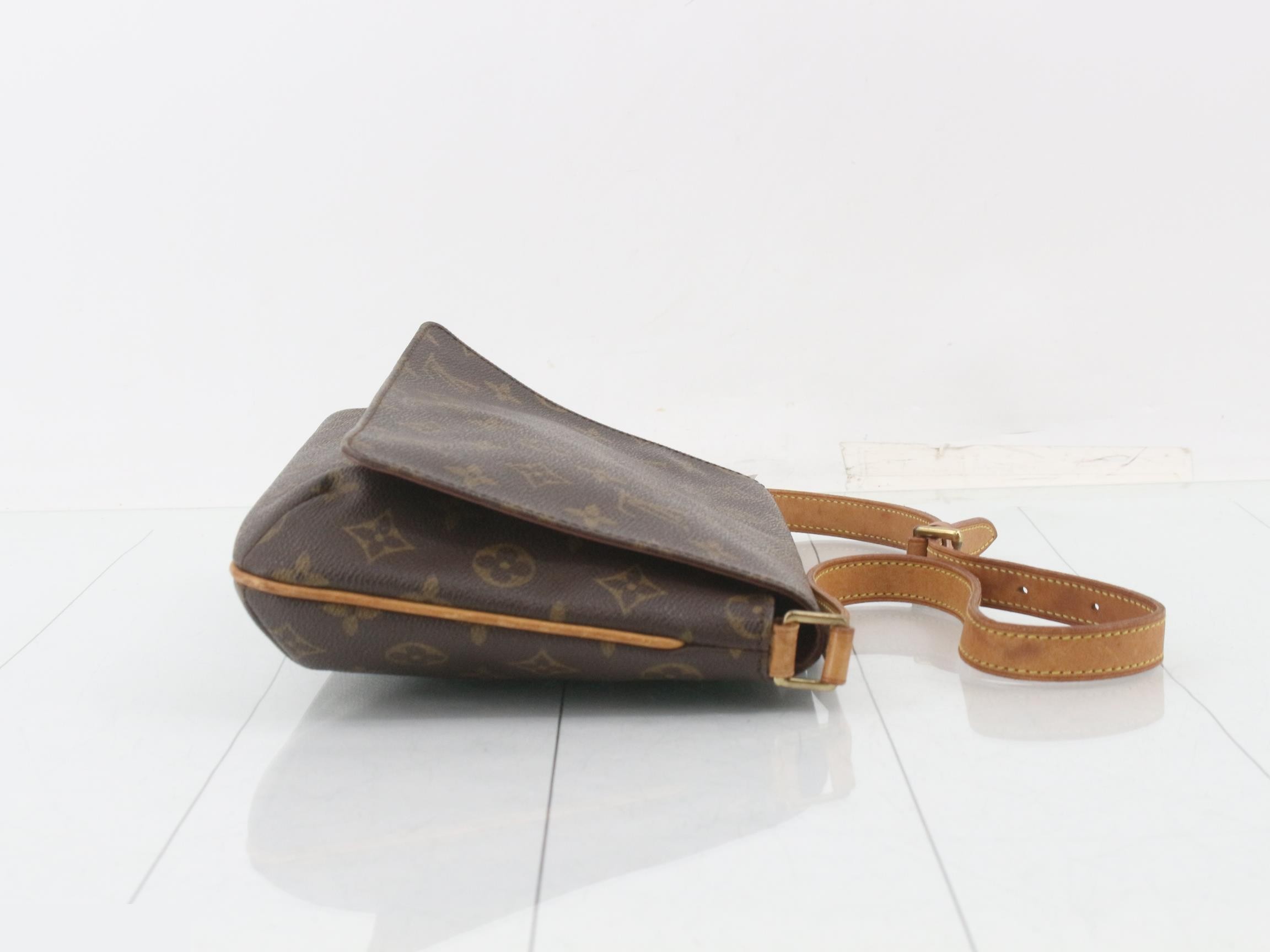 Musette Tango Short Shoulder — view 3
