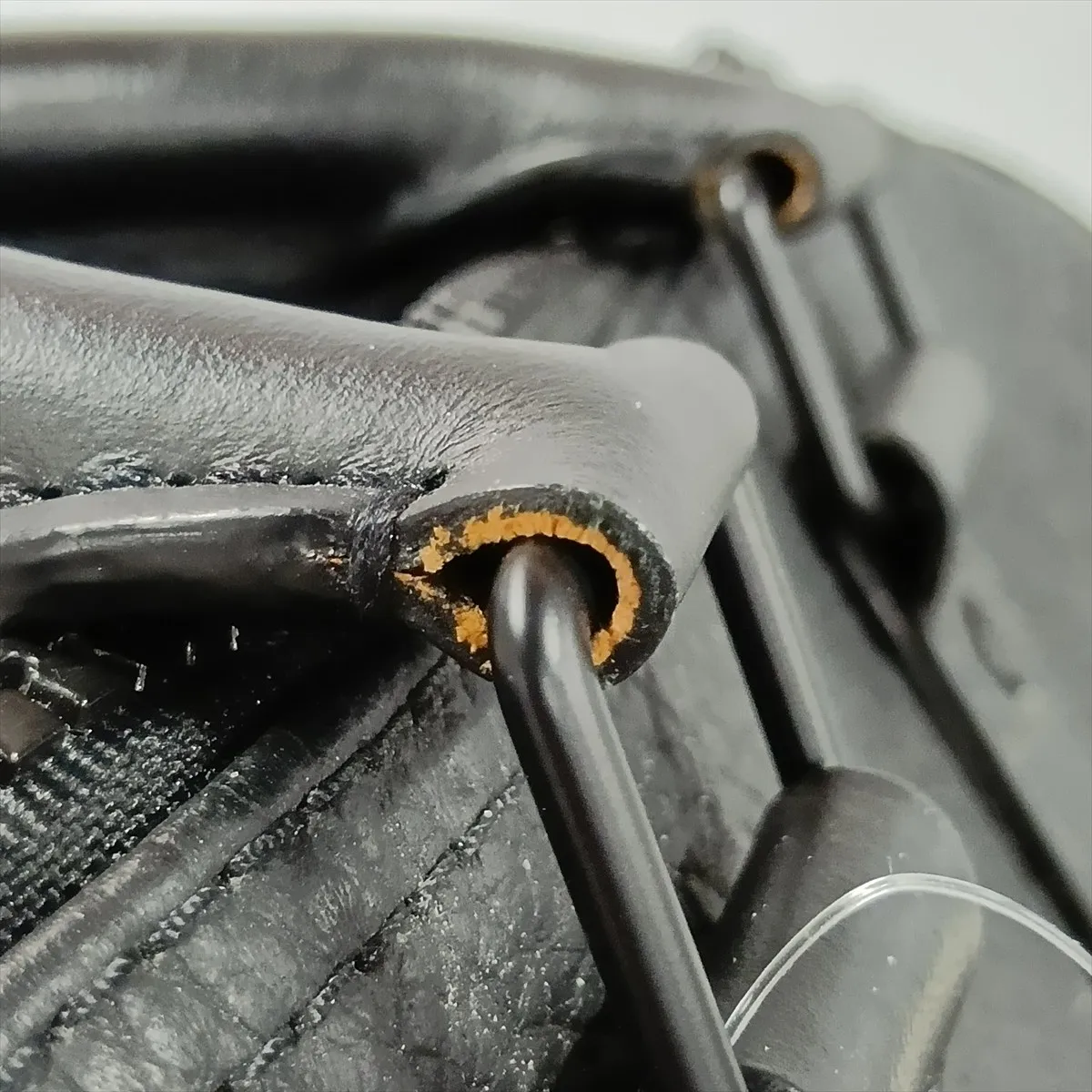 Taurillon Monogram Keepall Bandoulière 25 M20900 Black (RFID detected) — view 11