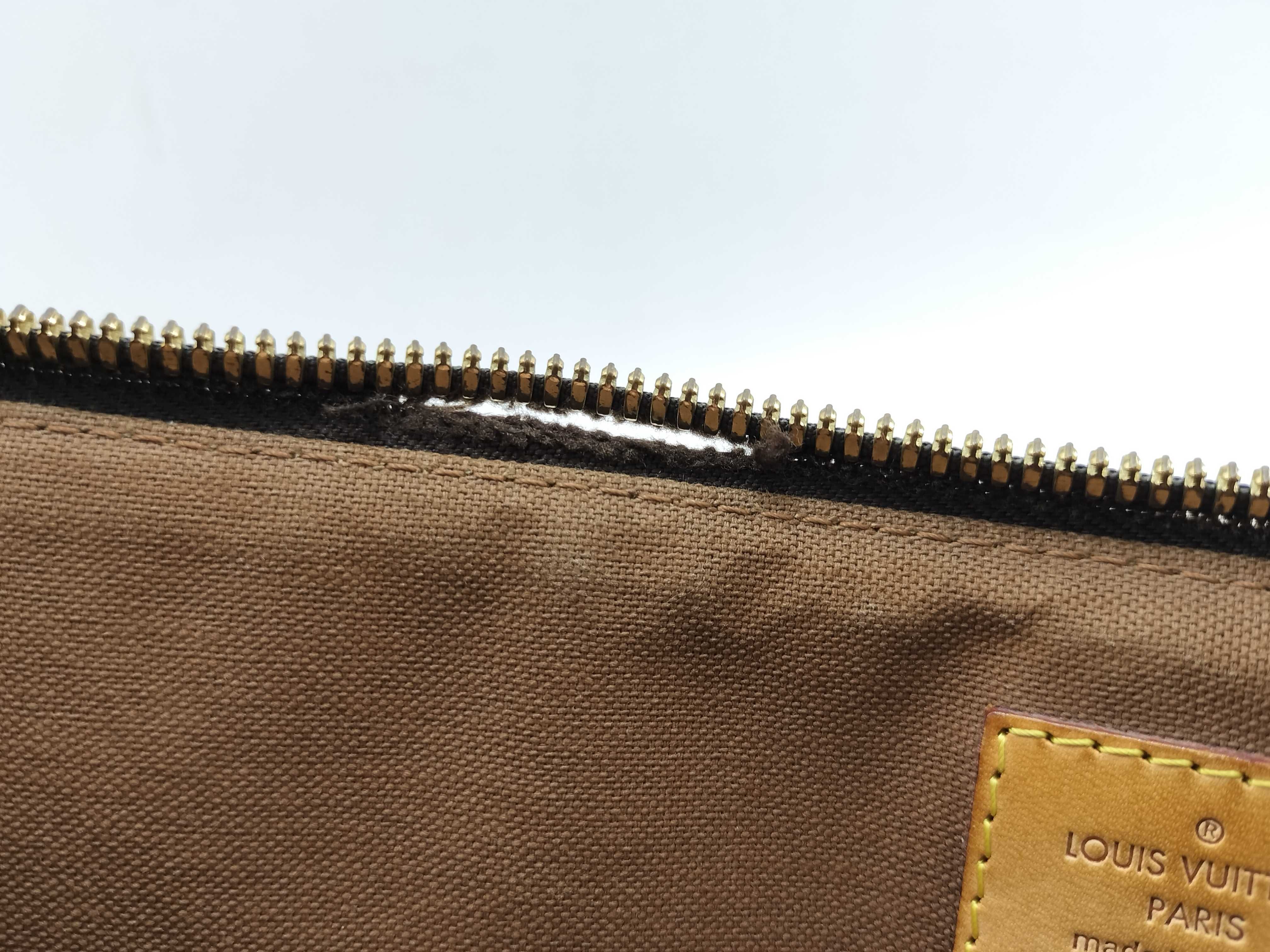 Monogram Louis Vuitton Monogram Multipli-Cité Shoulder Bag Tote Bag — view 15