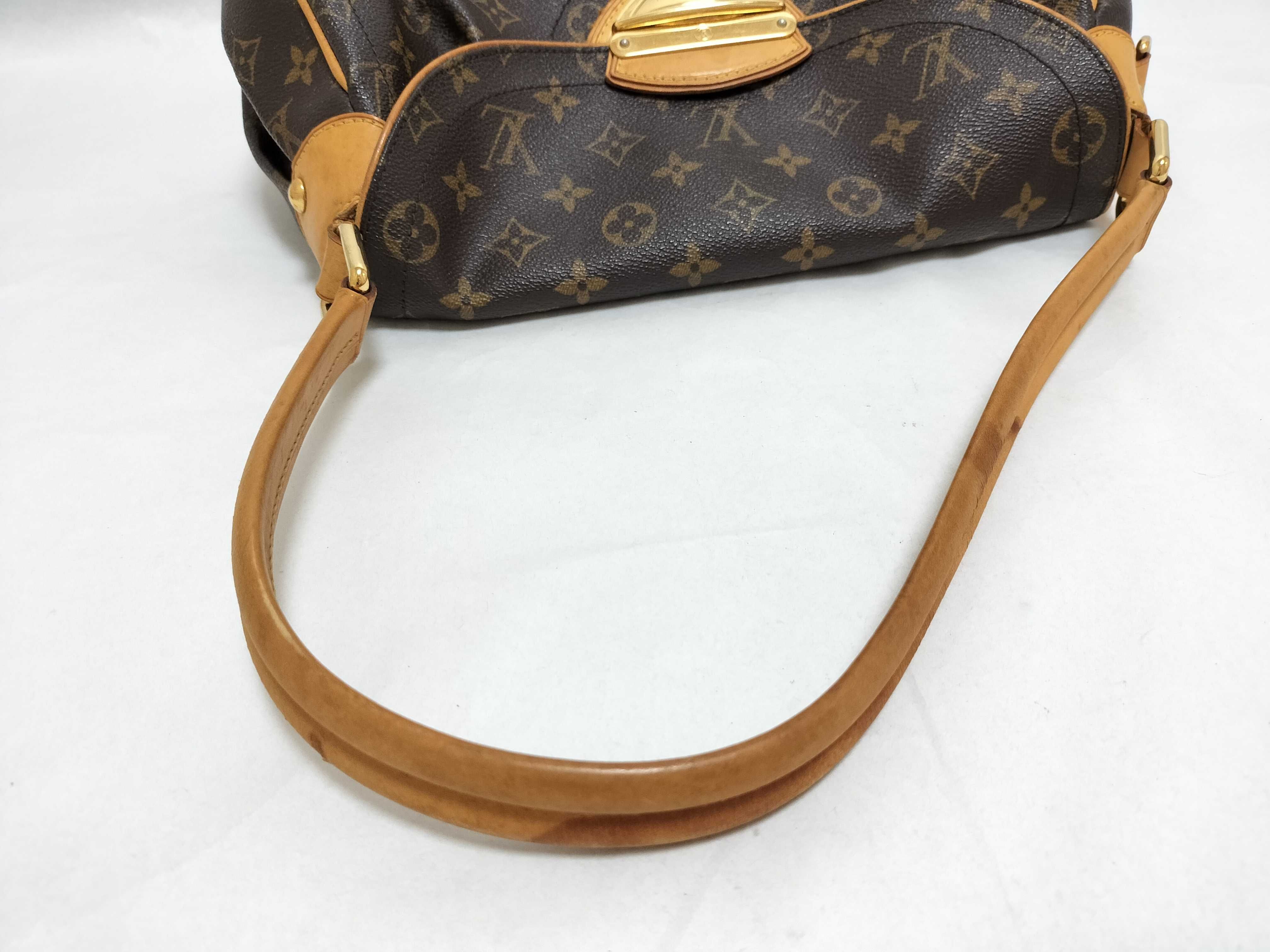 Monogram LV Beverly MM Shoulder Bag — view 3