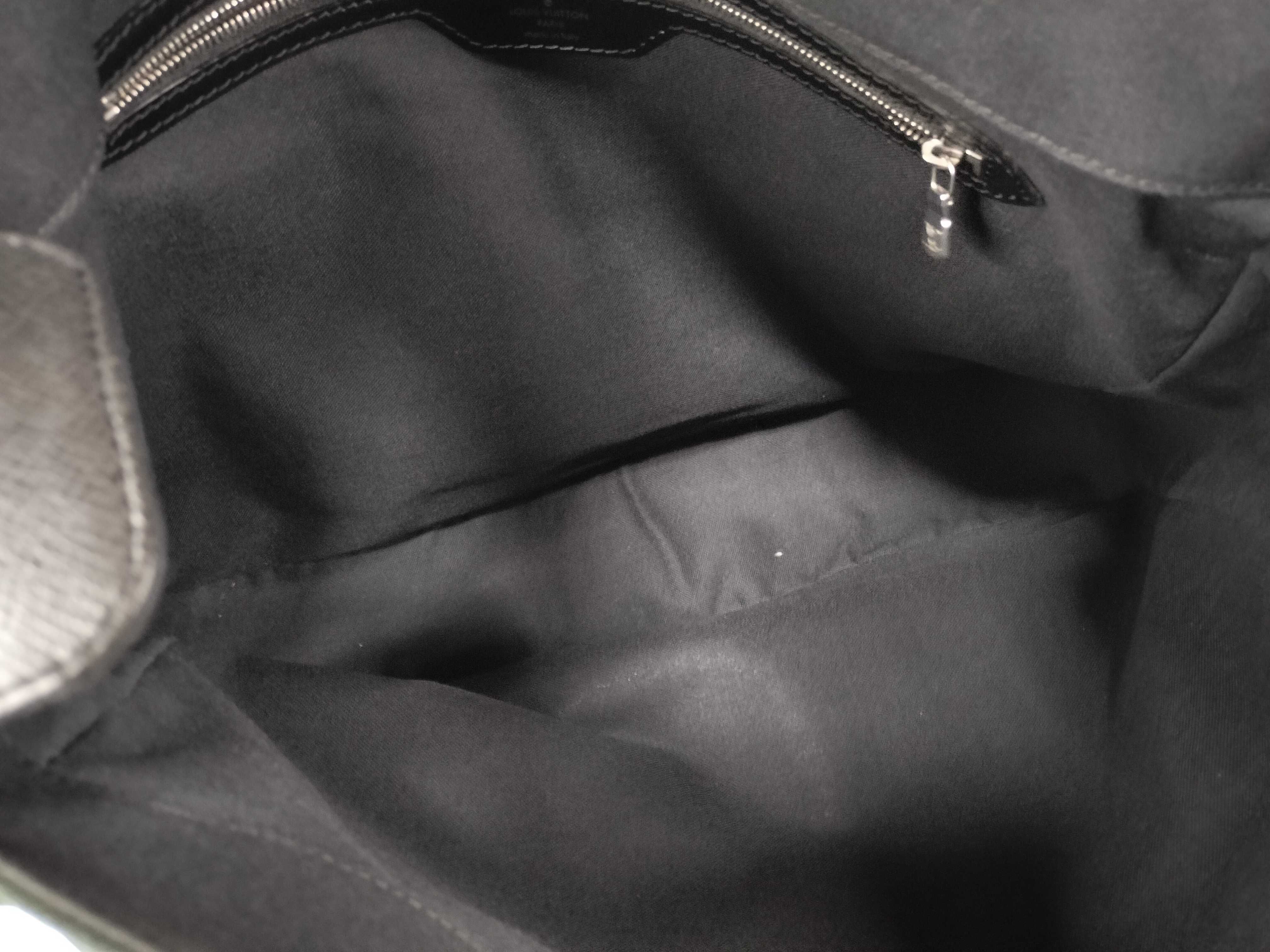 Taiga Delsu Shoulder Bag — view 10