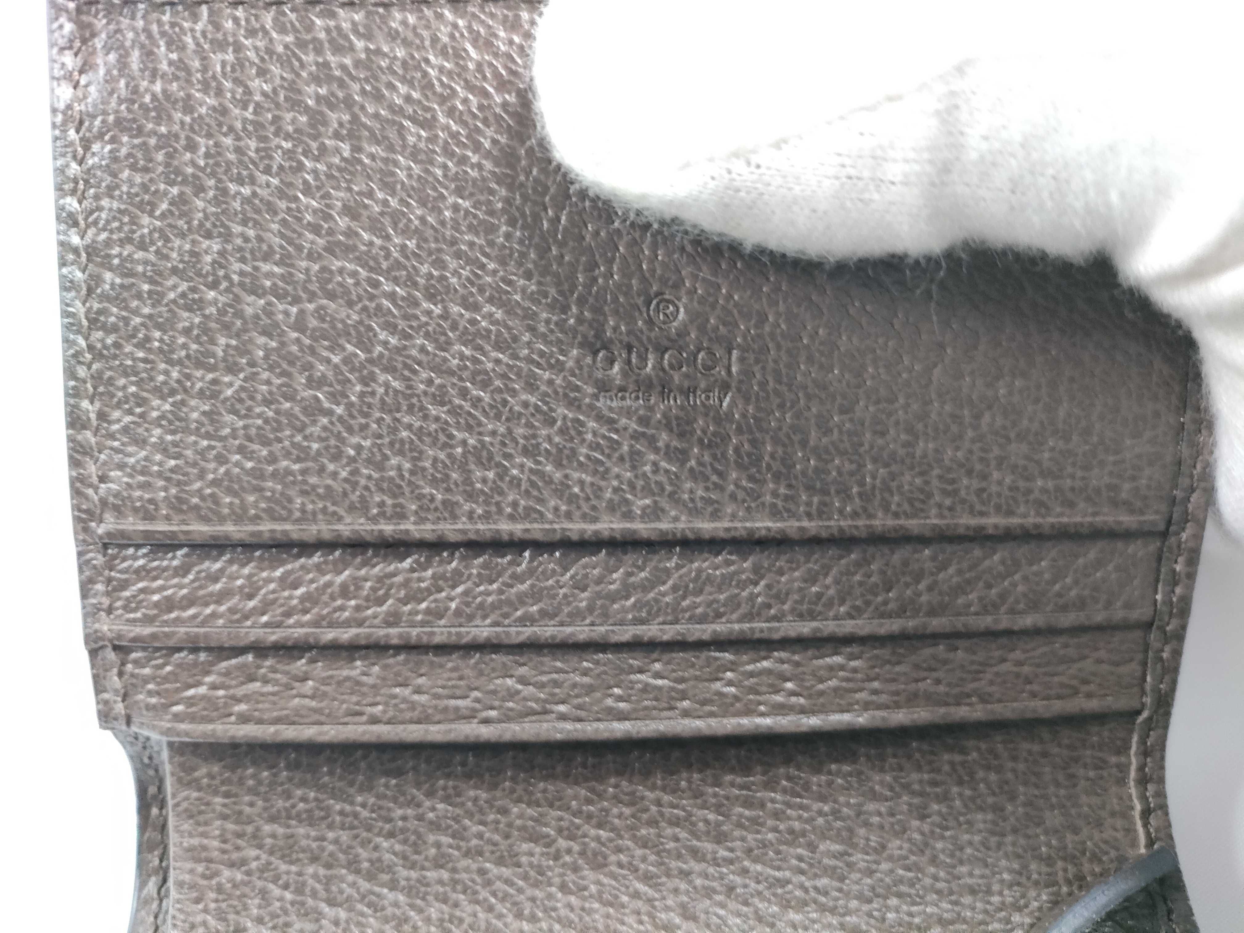 wallet — view 9