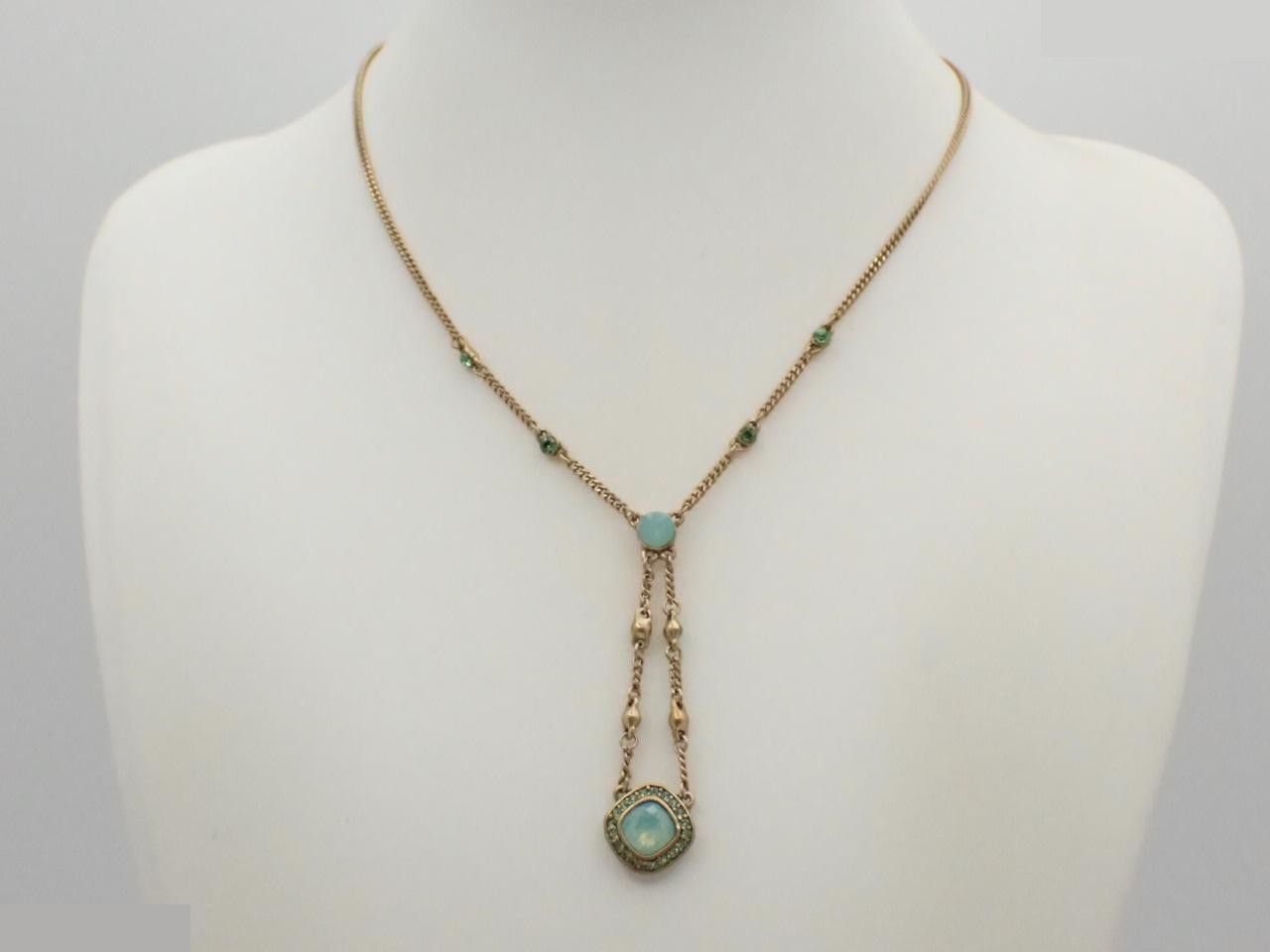 Colored gemstone necklace/pendant with a chain approximately 45cm long. — view 3