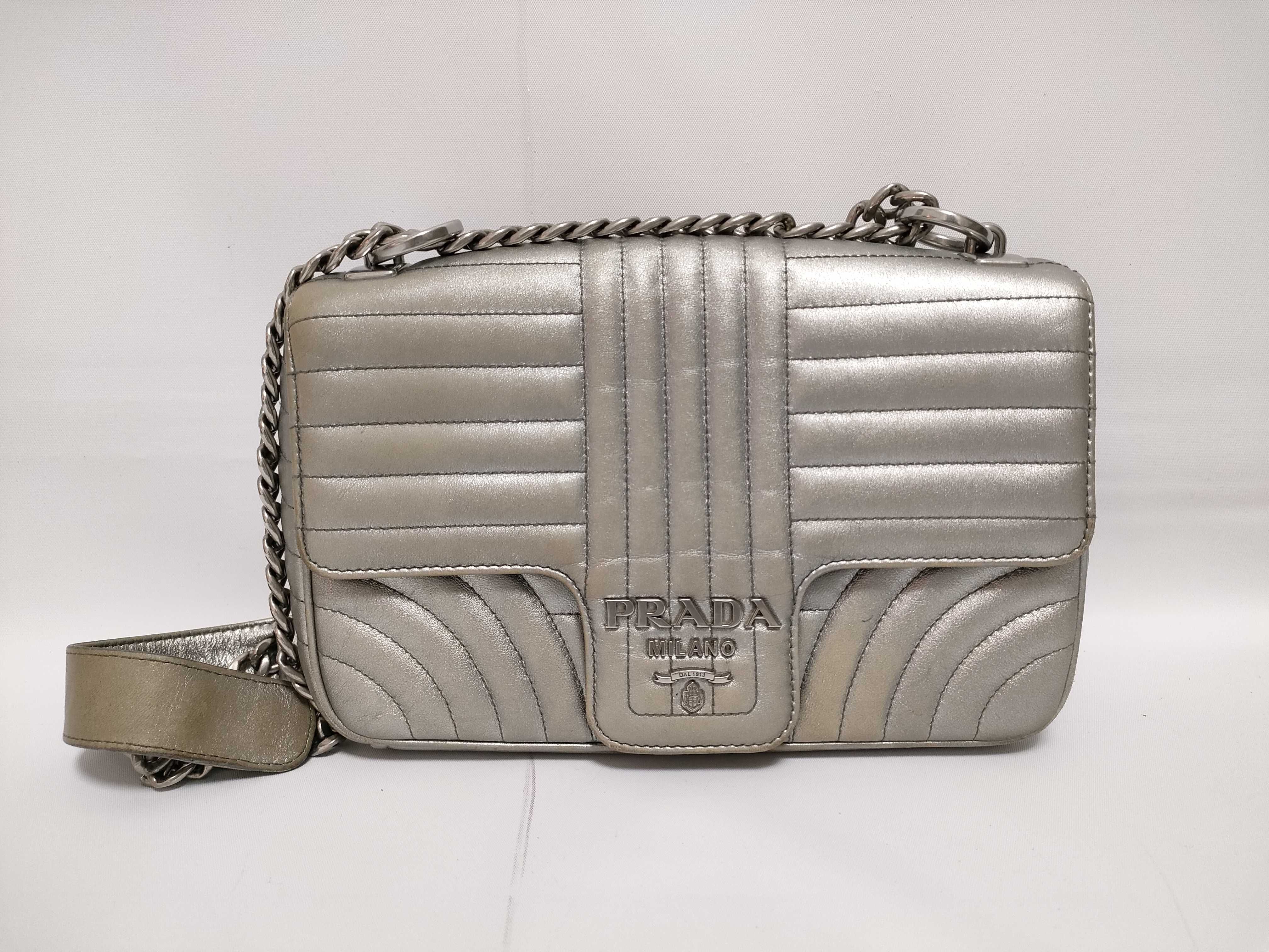 DU- Diagramme Leather Chain Shoulder Bag Silver 1BD108 Shoulder Bag