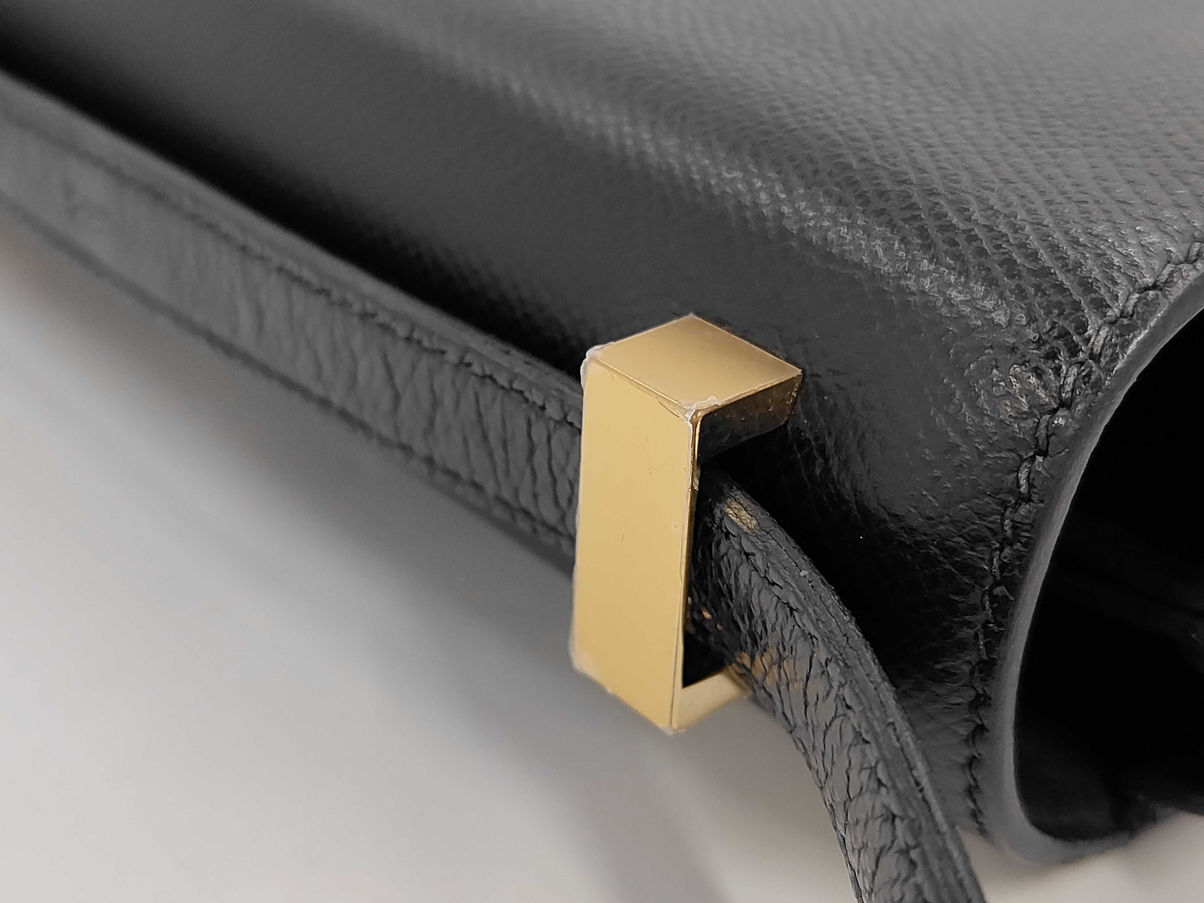Mosaic 24/21 Shoulder Bag, Epsom Leather, Black, Y Stamp, Gold Diameter (GD) — view 5