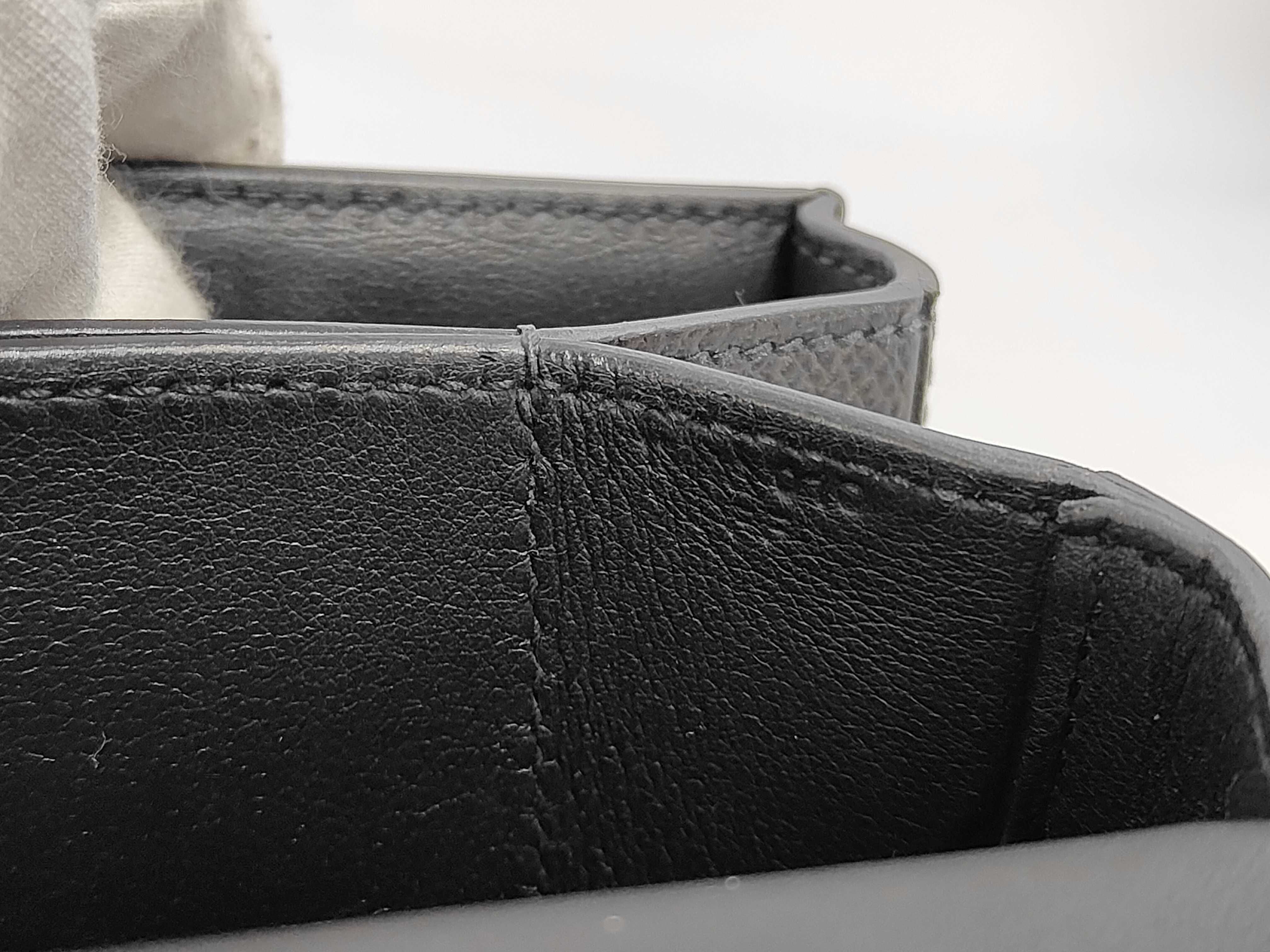 Mosaic 24/21 Shoulder Bag, Epsom Leather, Black, Y Stamp, Gold Diameter (GD) — view 10