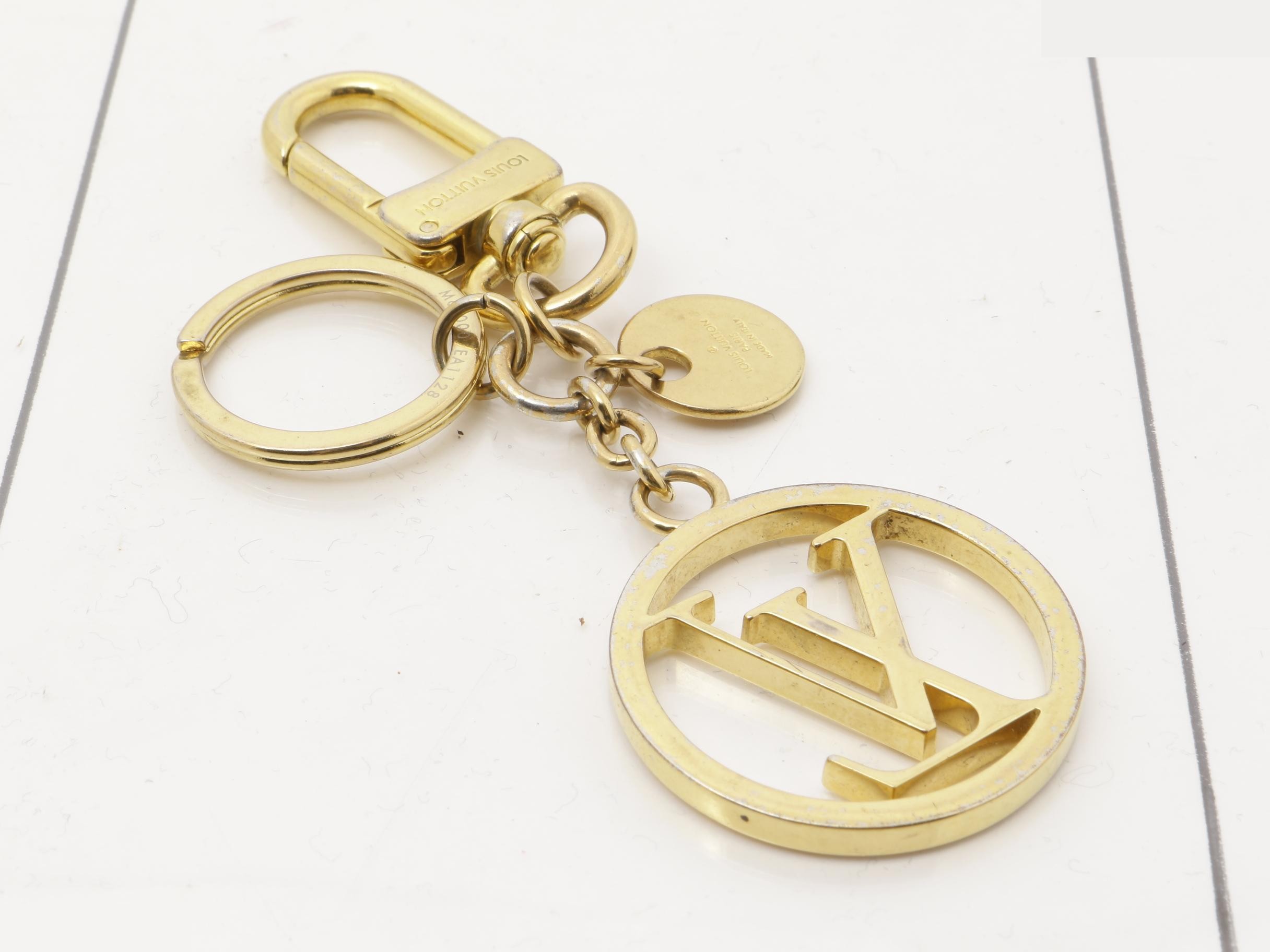 Bag charm - LV Circle — view 2