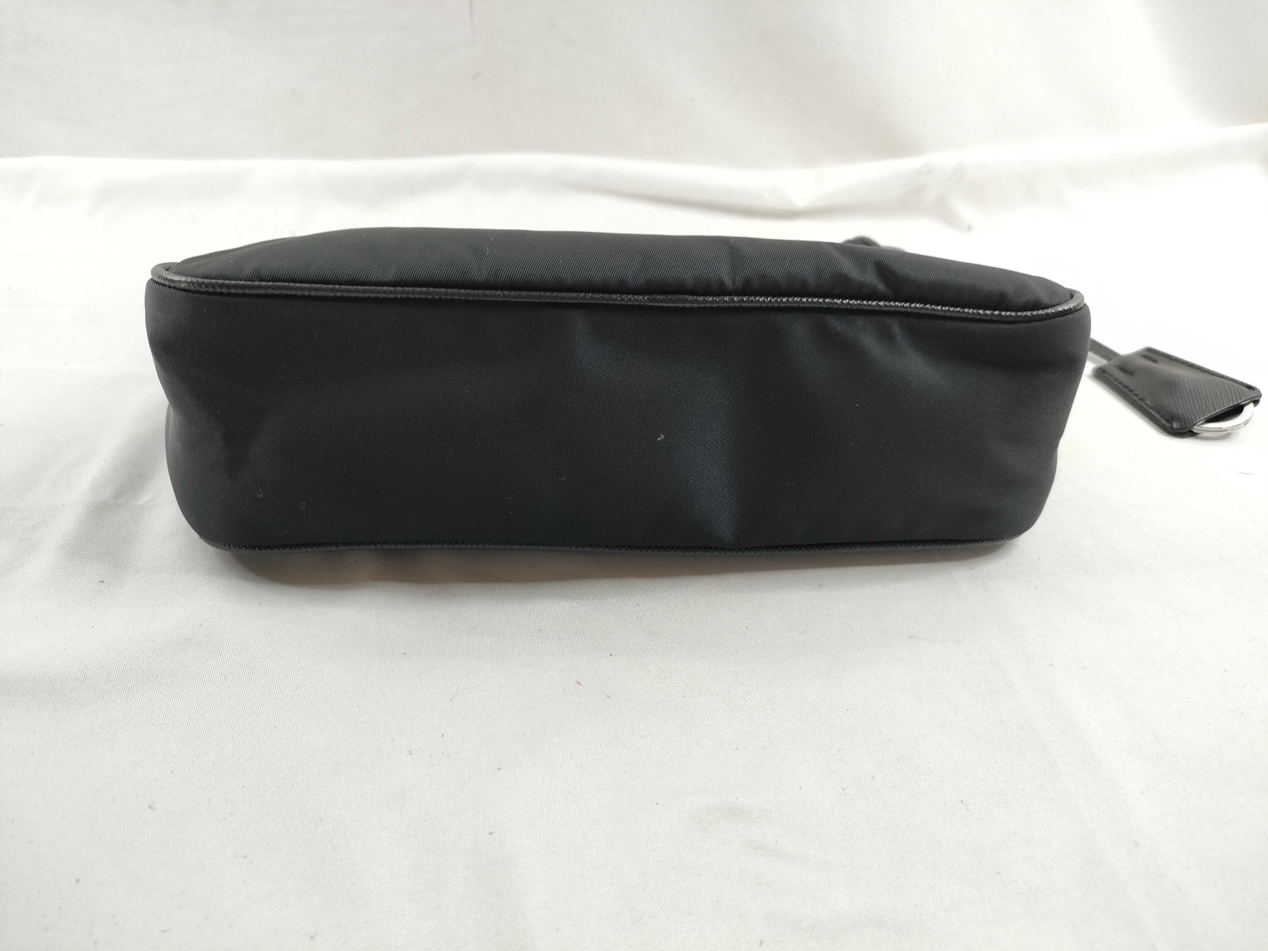Nylon Prada Re-Edition 2005 Re-Nylon Nylon Shoulder Bag — view 4