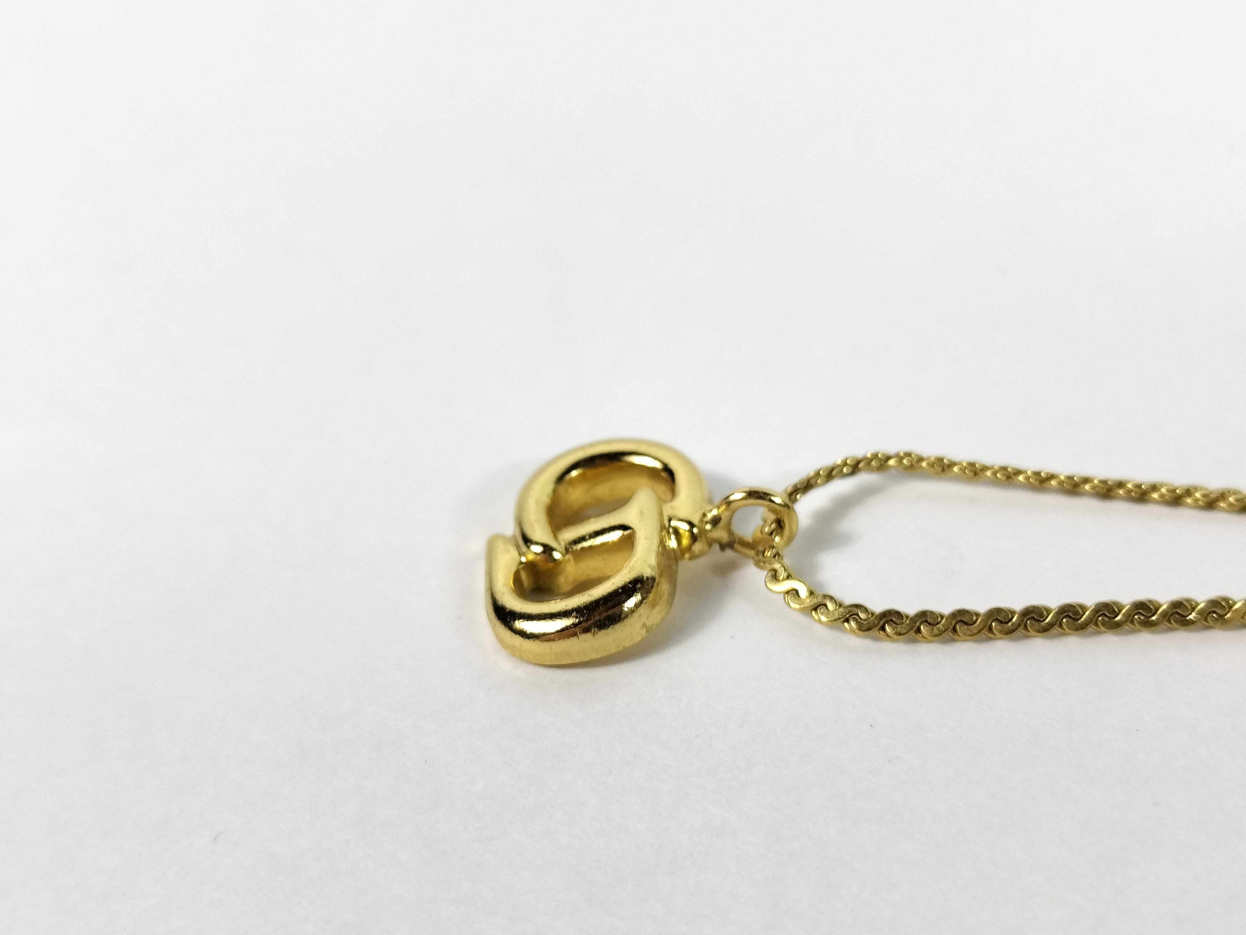 Christian / Necklace — view 6